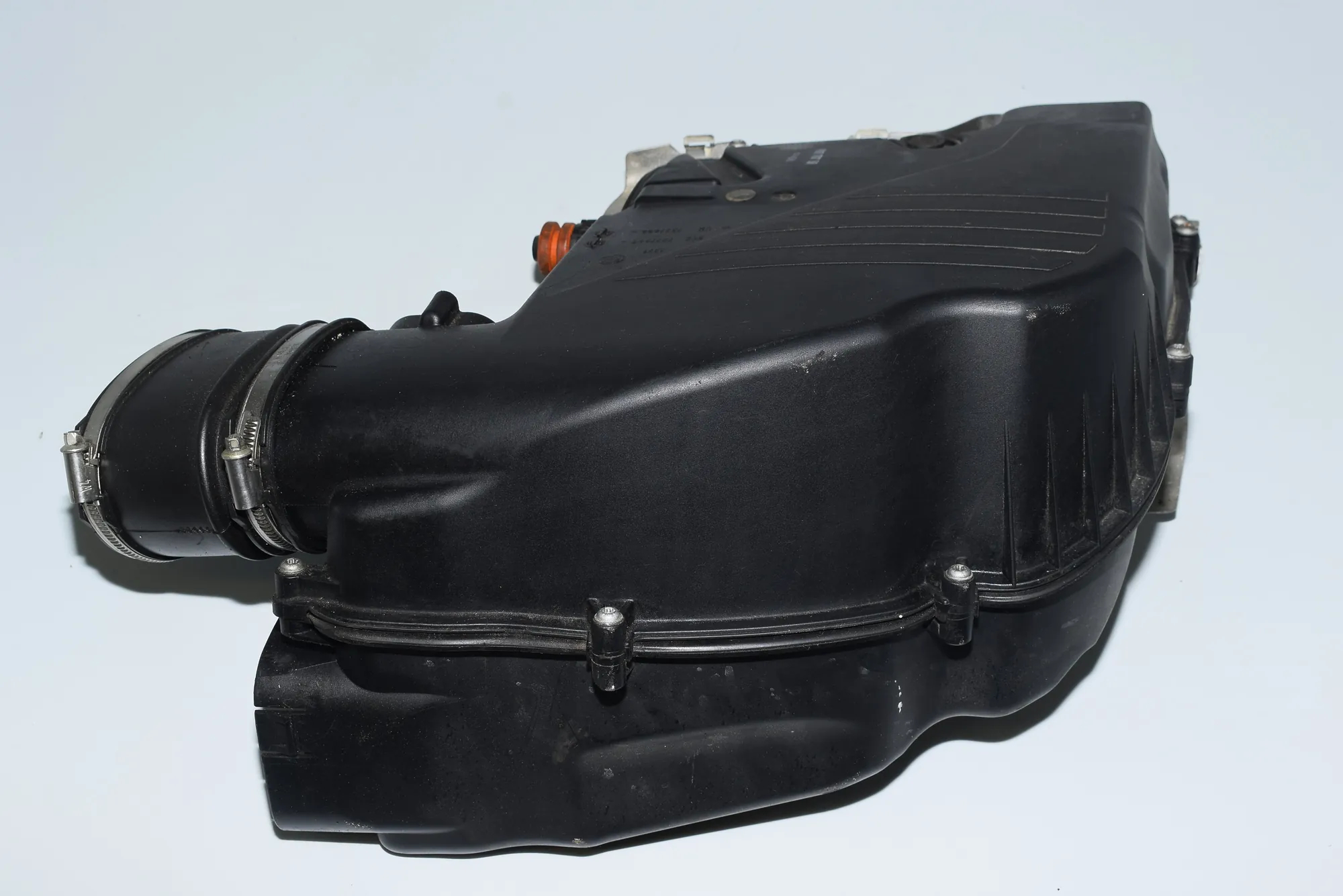Air Filter Box – OEM 7577467 · BMW 7 (F01, F02) BMW 7 (F01, F02) 750 i 2009