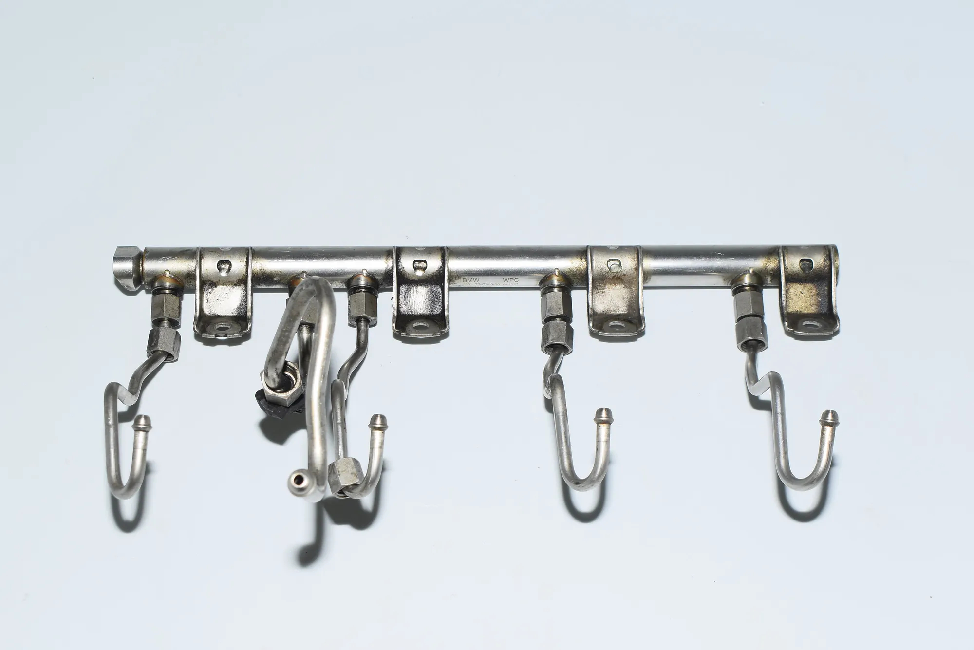 Fuel Rail – OEM 7547600 · BMW 7 (F01, F02) BMW 7 (F01, F02) 750 i 2009