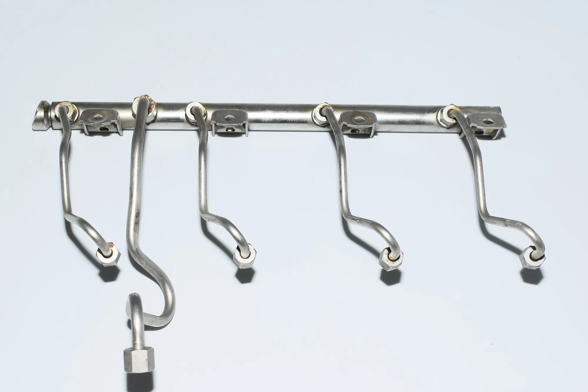 Fuel Rail – OEM 7547599 · BMW 7 (F01, F02) BMW 7 (F01, F02) 750 i 2009 – 4