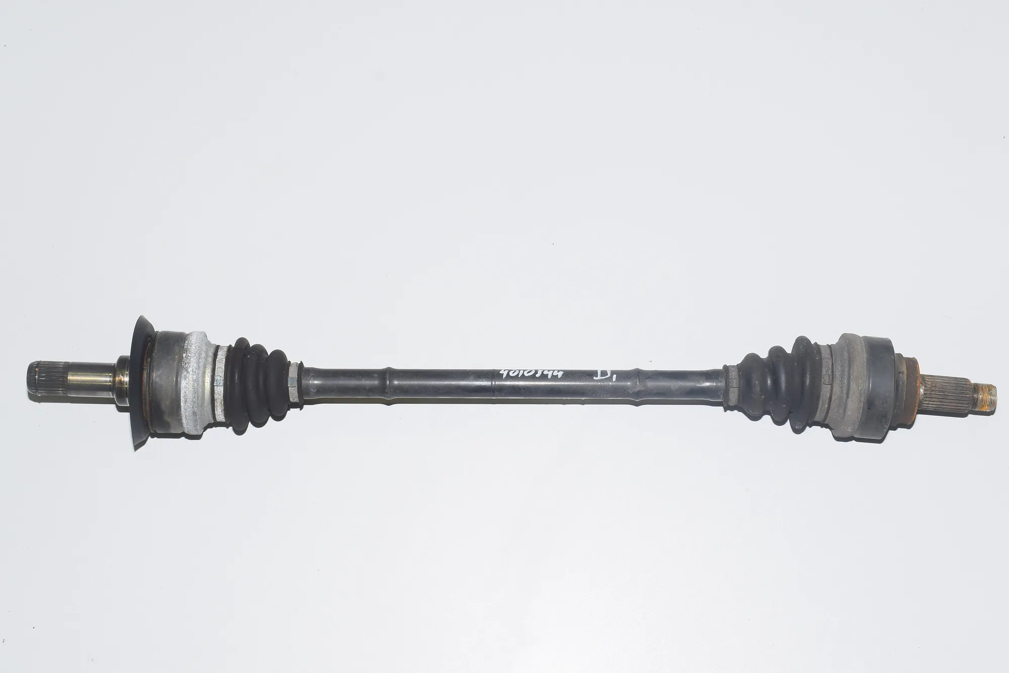 Rear Right Driveshaft – OEM 7597682 · BMW 1 (F20) BMW 1 (F20) 118 d 2015