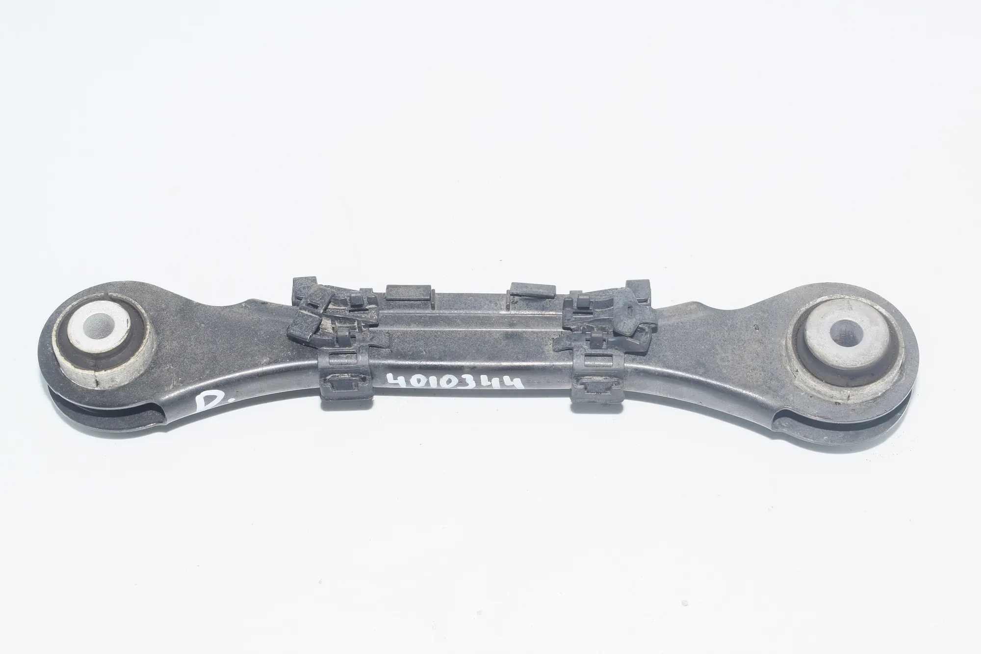 Rear Right Control Arm – OEM 6792544 · BMW 1 (F20) BMW 1 (F20) 118 d 2015 – 3