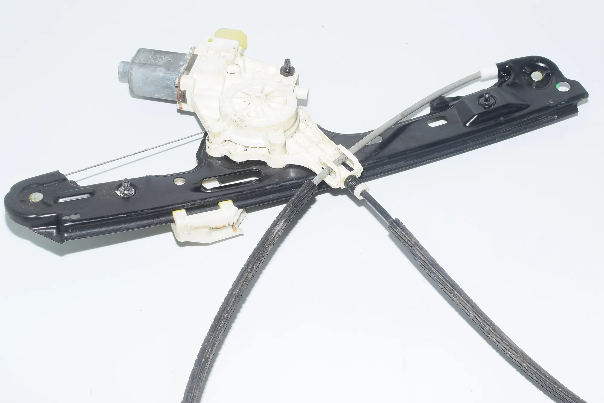 Front Right Door Window Regulator – OEM 6927028 · BMW 1 (E87) 123 d 2008 – 2