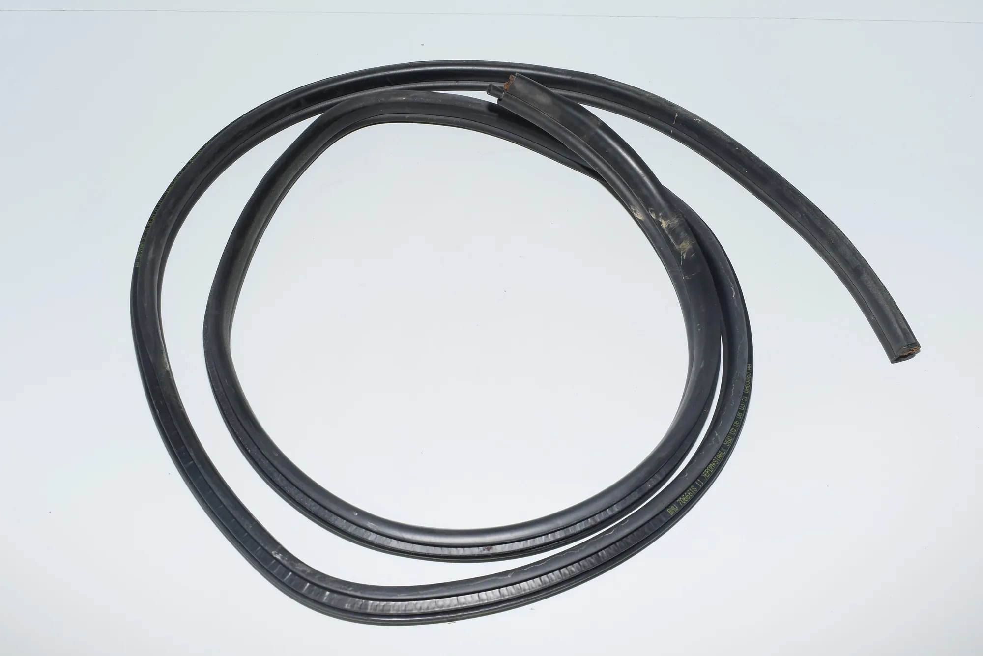 Rear Right Door Seal Rubber – OEM 7066618 · BMW 1 (E87) 123 d 2008 – 3