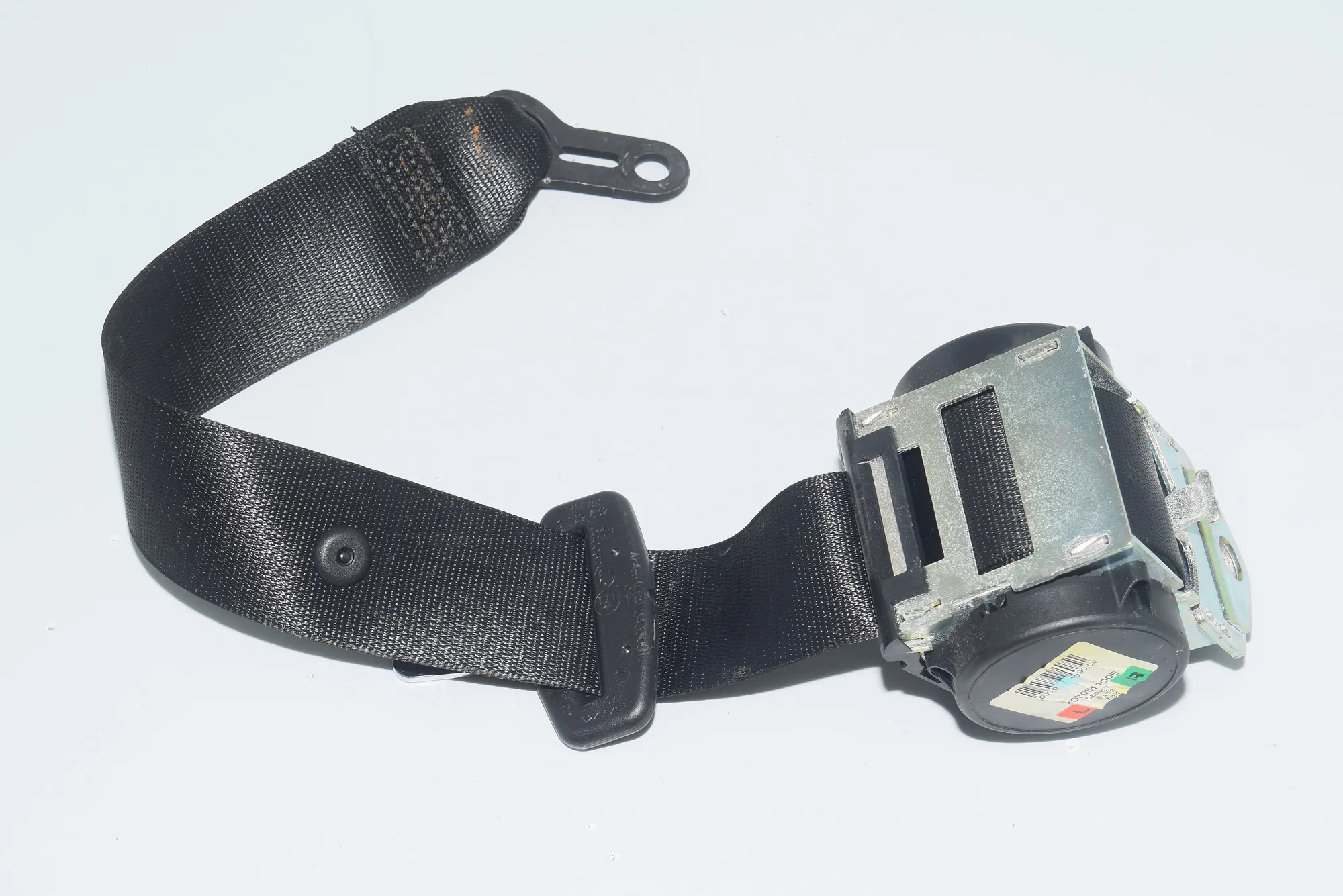 Rear Left Seatbelt – OEM 6070511 · BMW 1 (E87) 123 d 2008 – 4