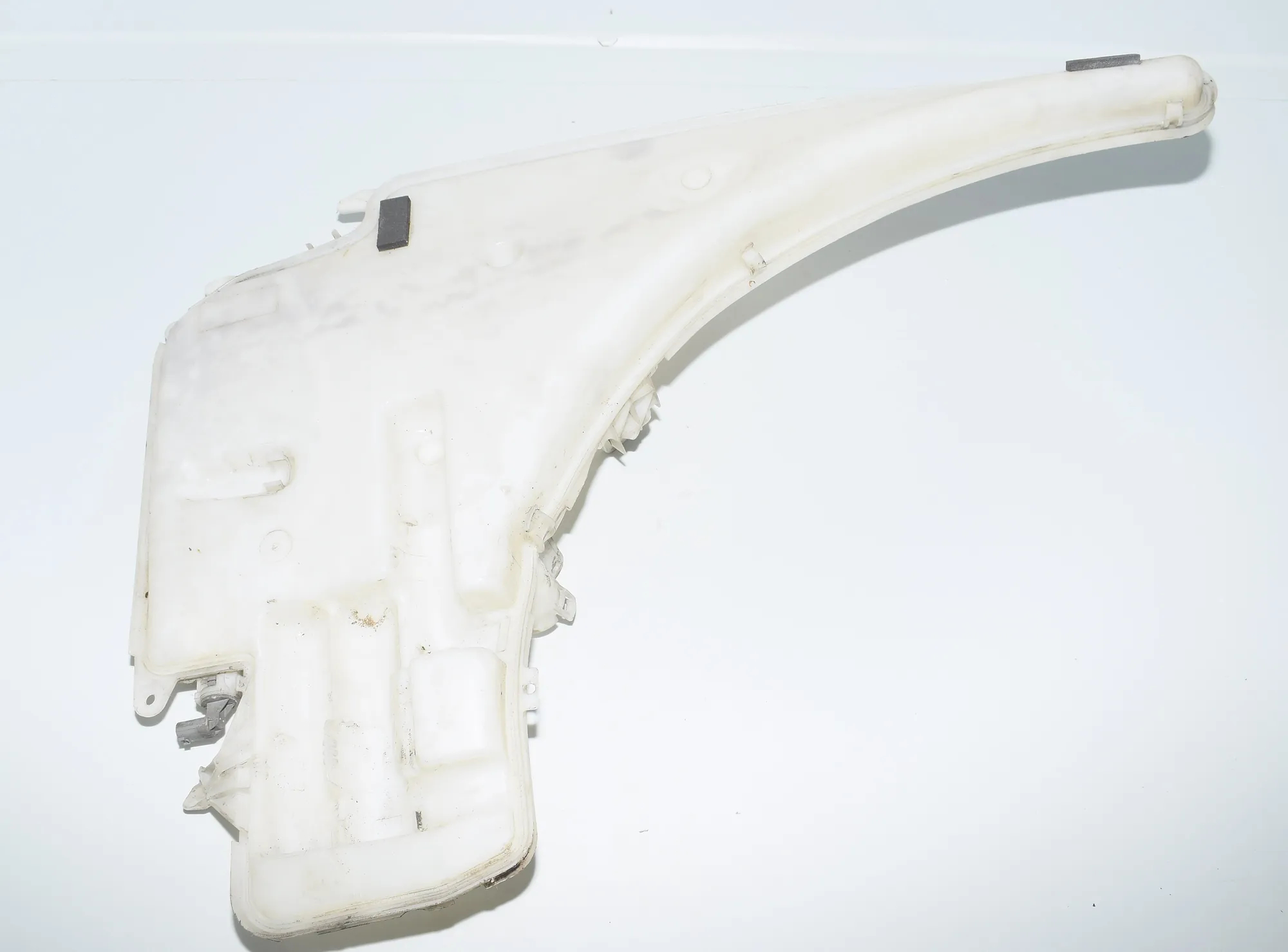Window Washer Tank – OEM 7124231 · BMW 1 (E87) 123 d 2008 – 4