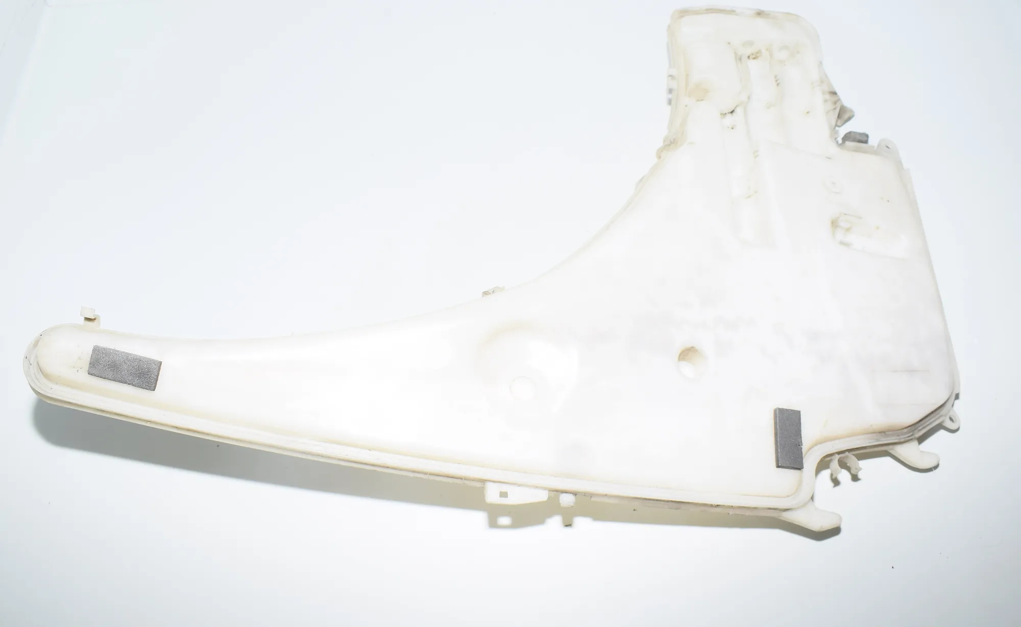 Window Washer Tank – OEM 7124231 · BMW 1 (E87) 123 d 2008 – 3