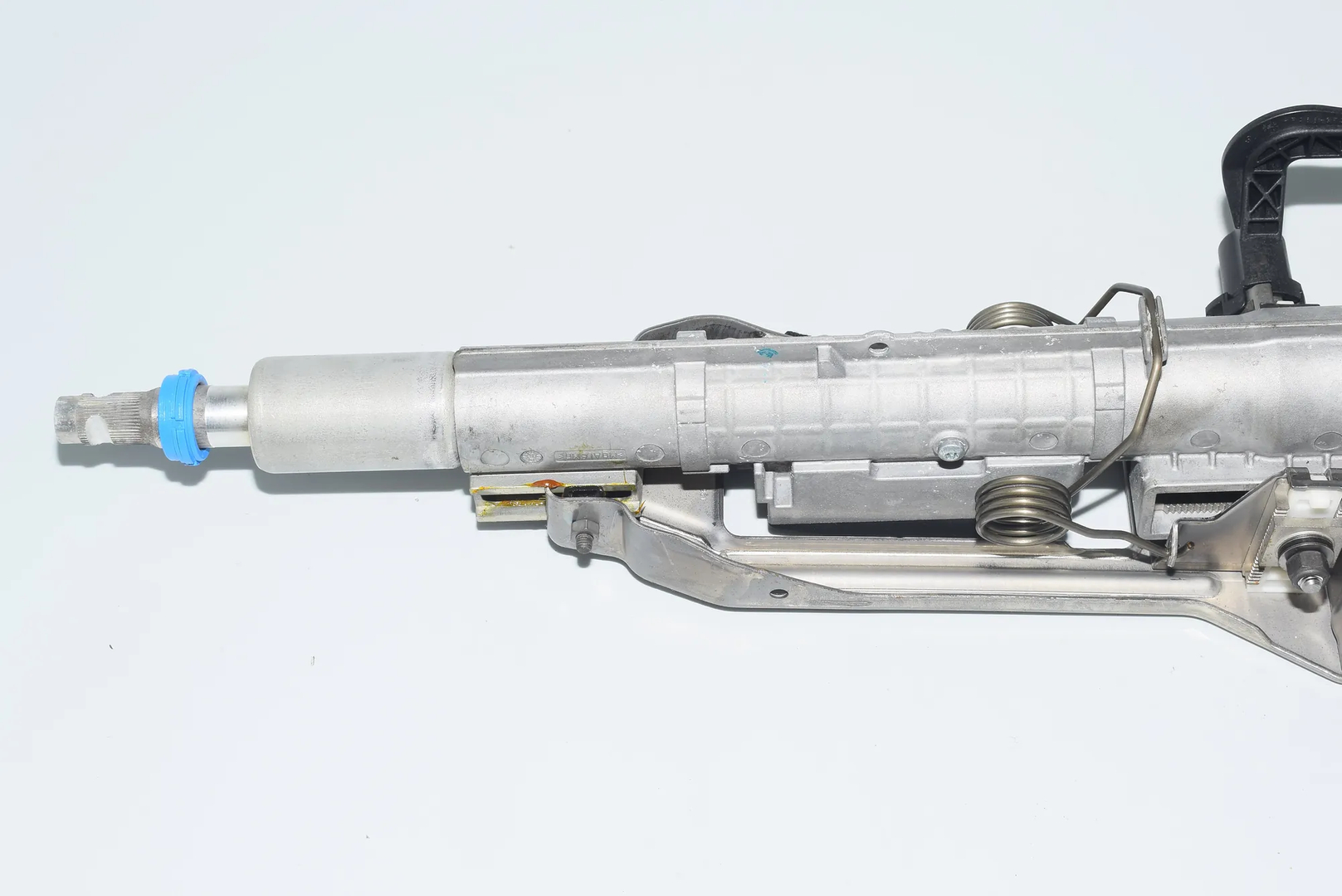 Steering Wheel Adjustment Mechanism – OEM 6786899 · BMW 1 1 (E87) (2003 - 2013) 123 d (2007 - 2011, 2.0 L, 150 kW) 2008