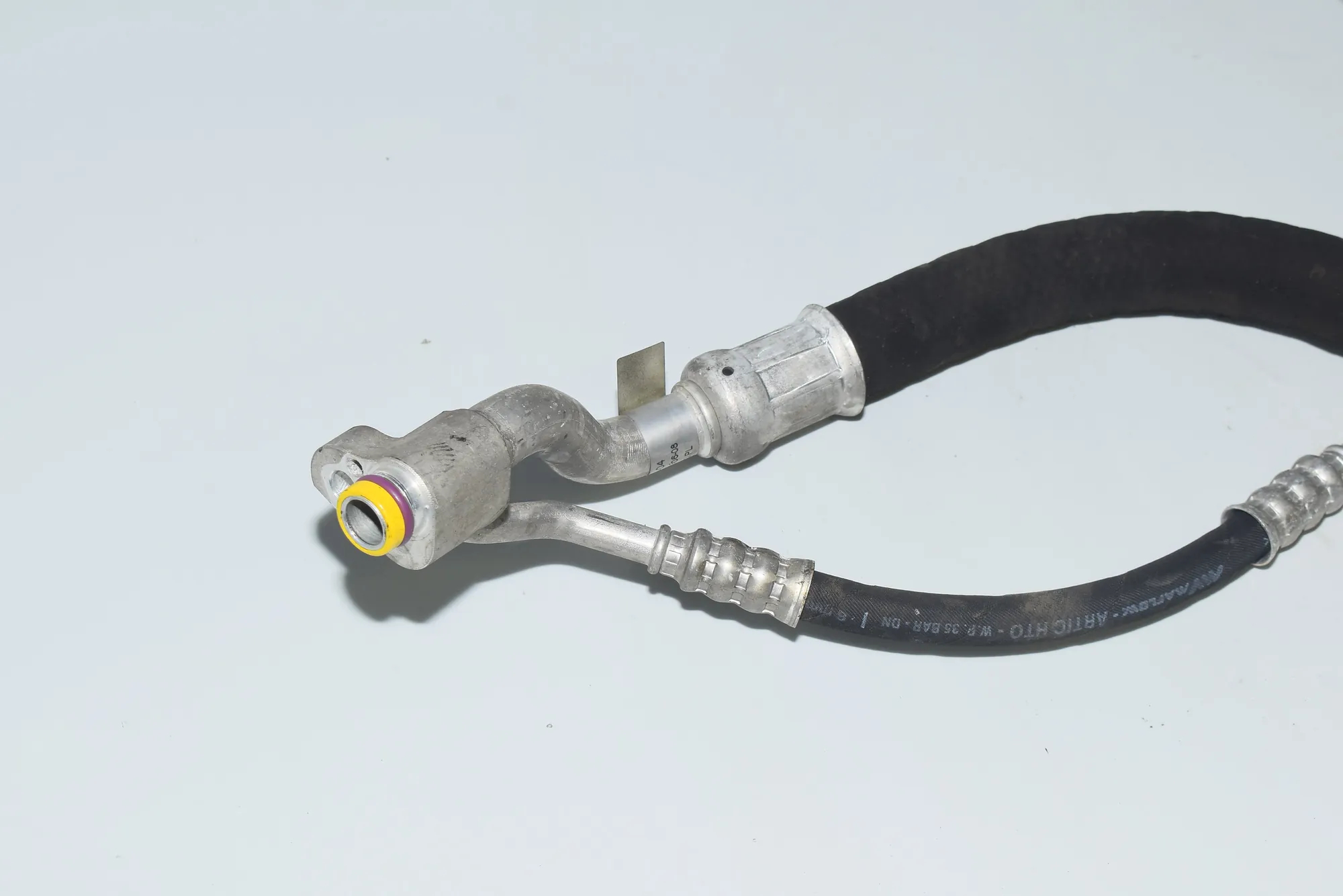 A/C Air Con Hose Pipe – OEM 6989309 · BMW 1 (E87) 123 d 2008 – 4