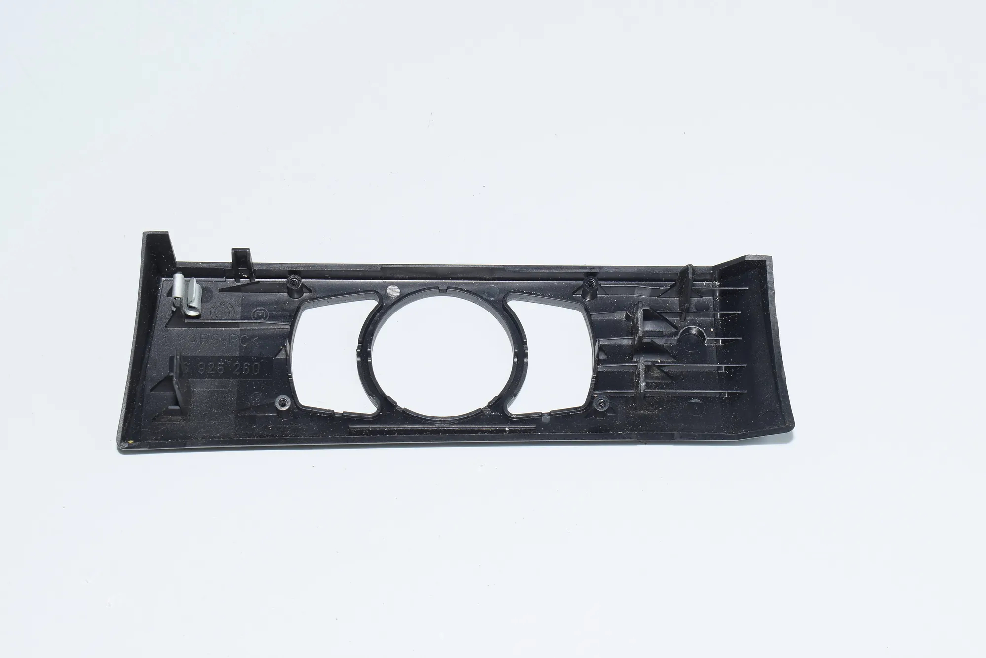 Other Interior Parts – OEM 6925260 · BMW 5 Touring (E61) 523 i 2005 – 4