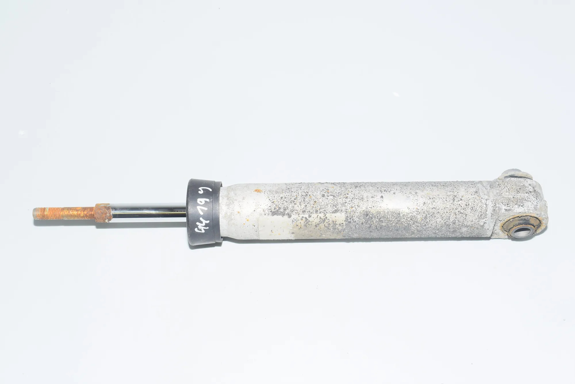 Rear Left Shock Absorber – OEM 6766587 · BMW 5 Touring (E61) 523 i 2005 – 3