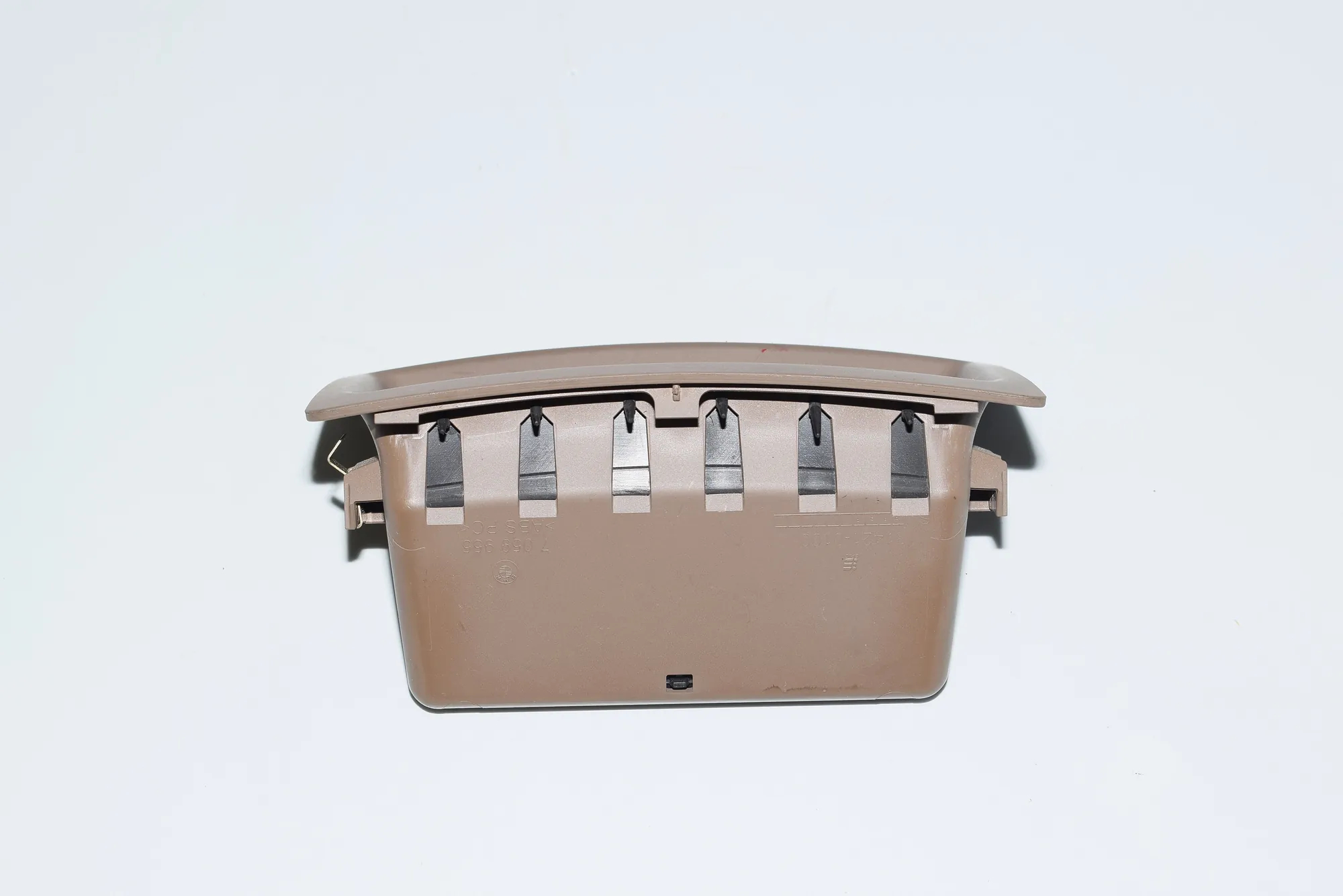 Other Interior Parts – OEM 7066361 · BMW 5 Touring (E61) 523 i 2005 – 5
