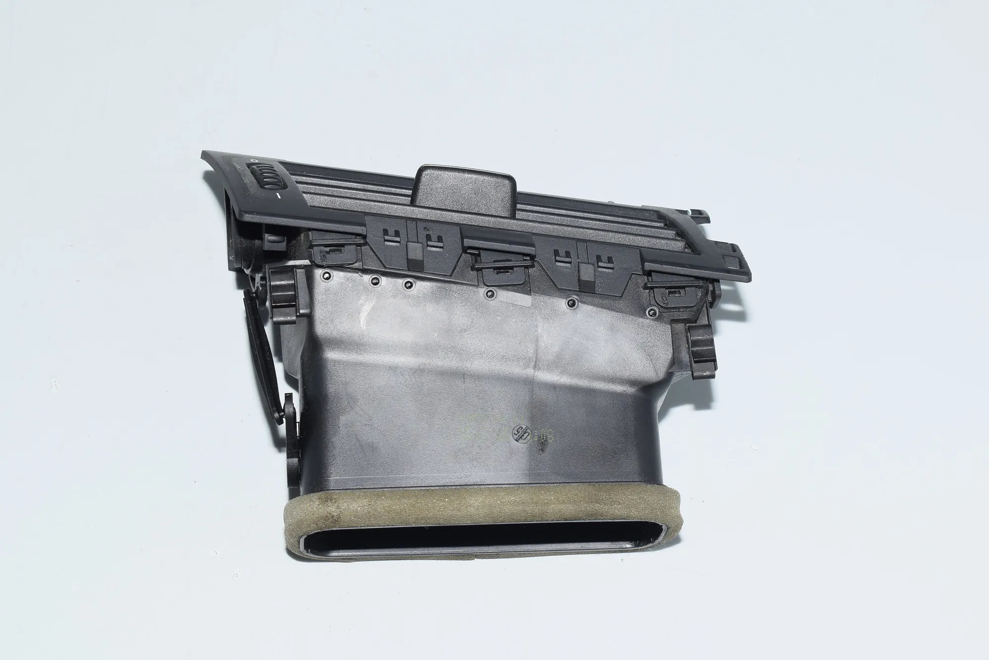 Dashboard Air Vents – OEM 6953619 · BMW 5 Touring (E61) 523 i 2005 – 4