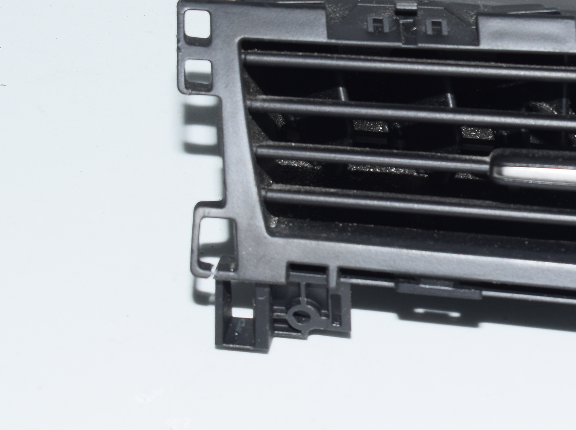 Dashboard Air Vents – OEM 6953619 · BMW 5 Touring (E61) 523 i 2005 – 2