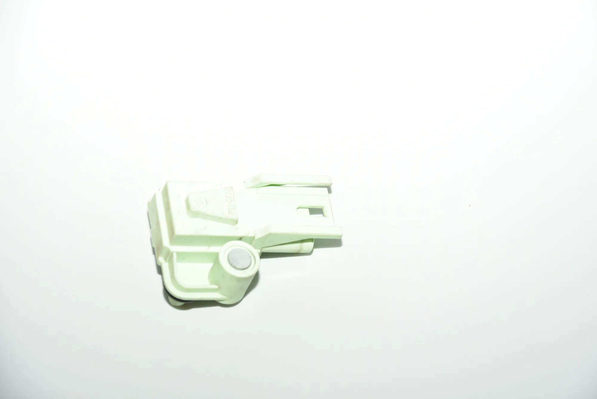 Front Right Impact Sensor – OEM 9118168 · BMW 5 Touring (E61) 530 d 2007 – 3
