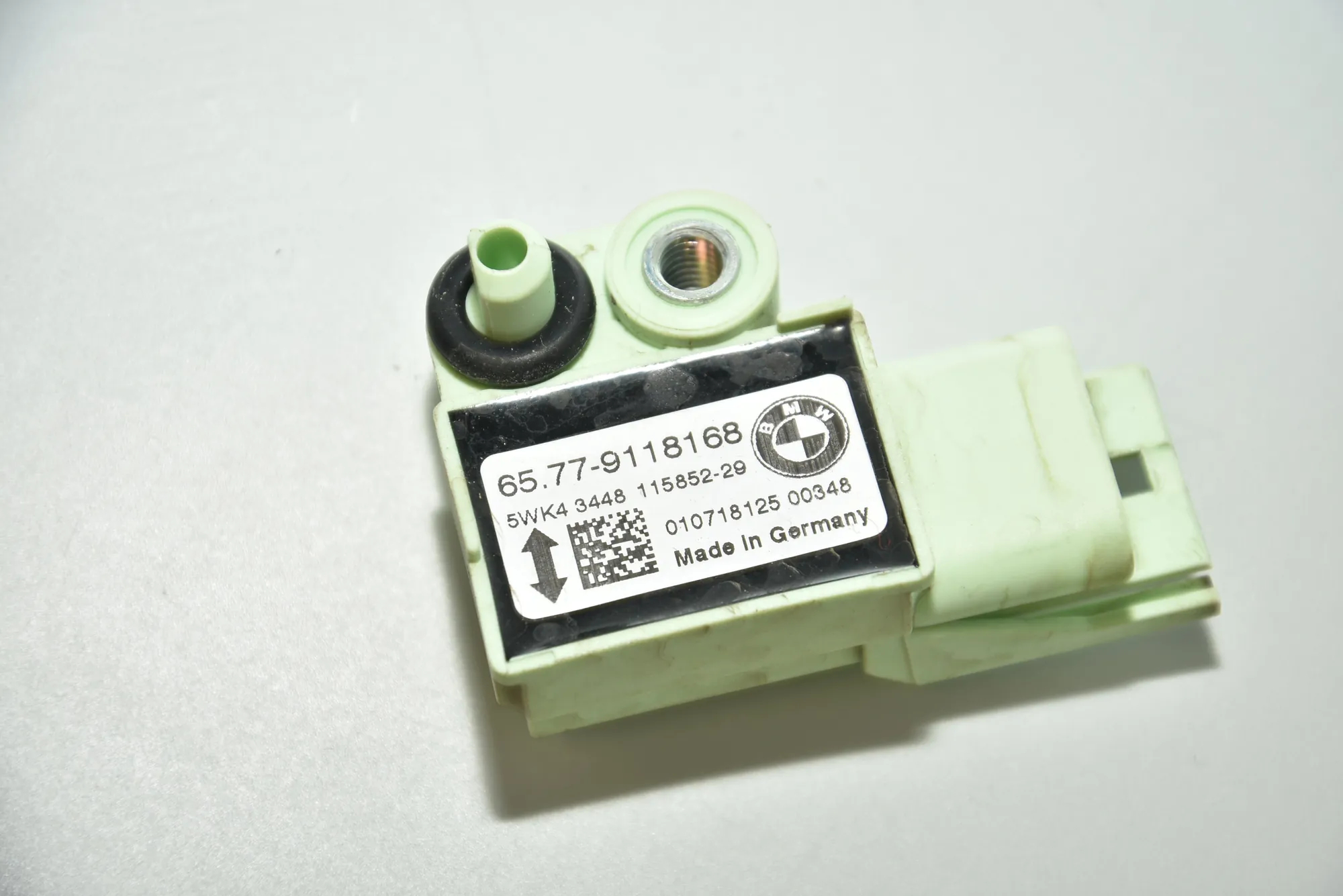 Front Right Impact Sensor – OEM 9118168 · BMW 5 Touring (E61) 530 d 2007 – 4