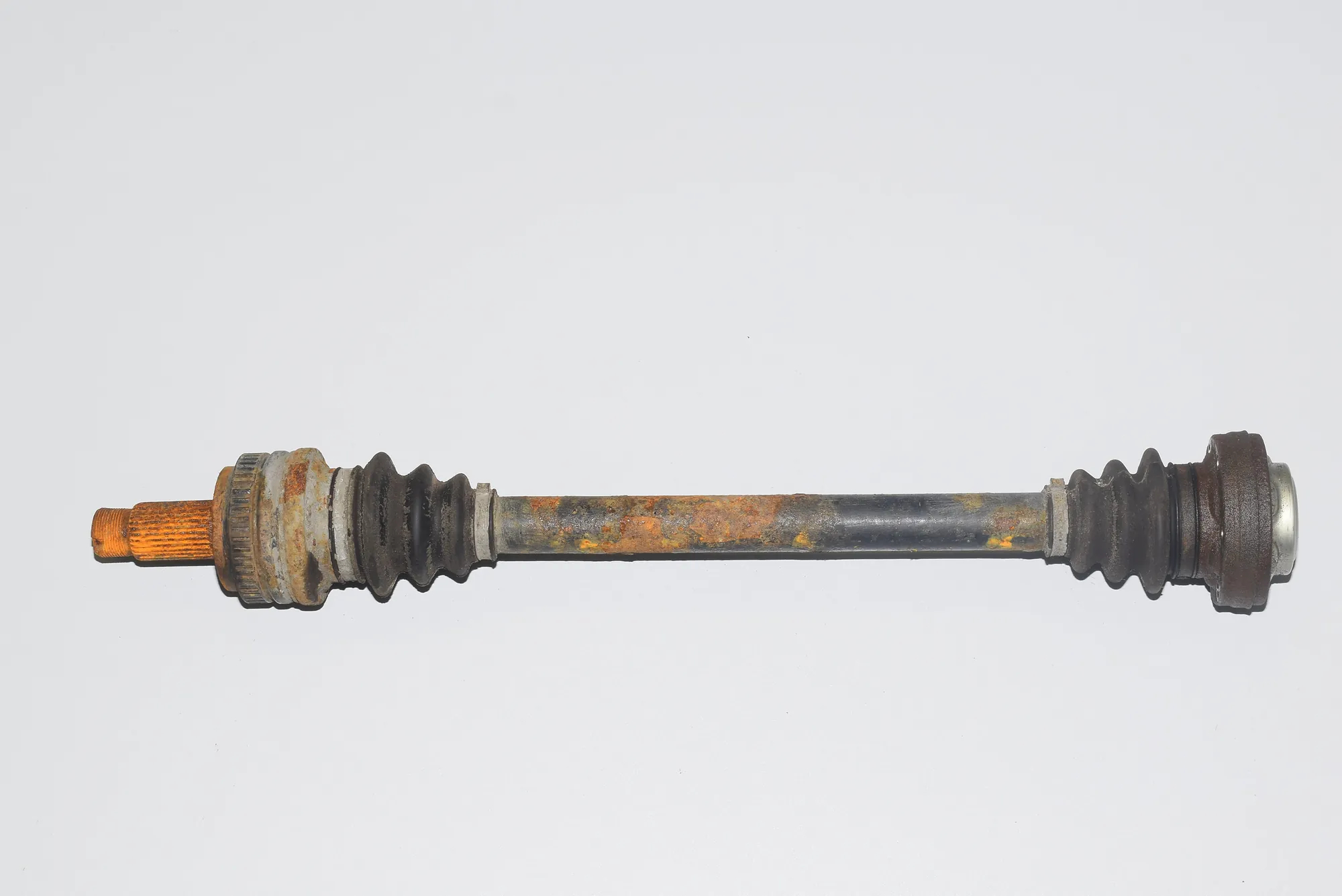 Rear Left Driveshaft – OEM 7524041 · BMW X3 (E83) xDrive 20 d 2009 – 4