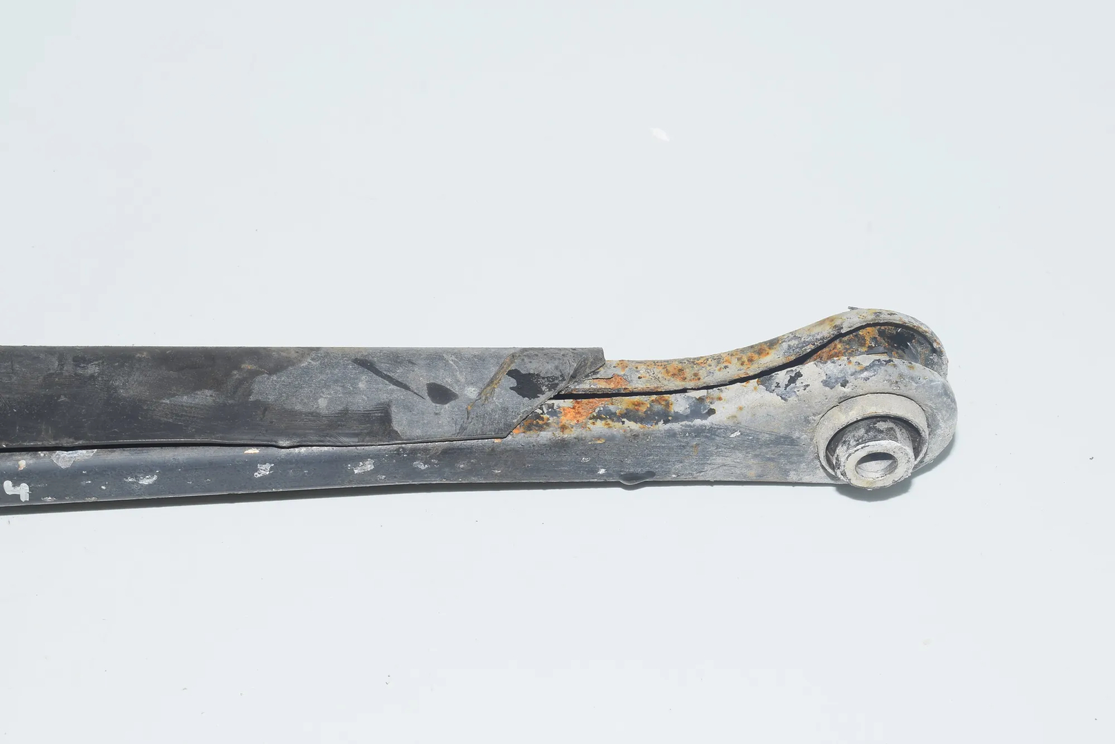 Rear Right Control Arm – OEM 33323411 · BMW X3 X3 (E83) (2003 - 2011) xDrive 20 d (2008 - 2010, 2.0 L, 130 kW) 2009