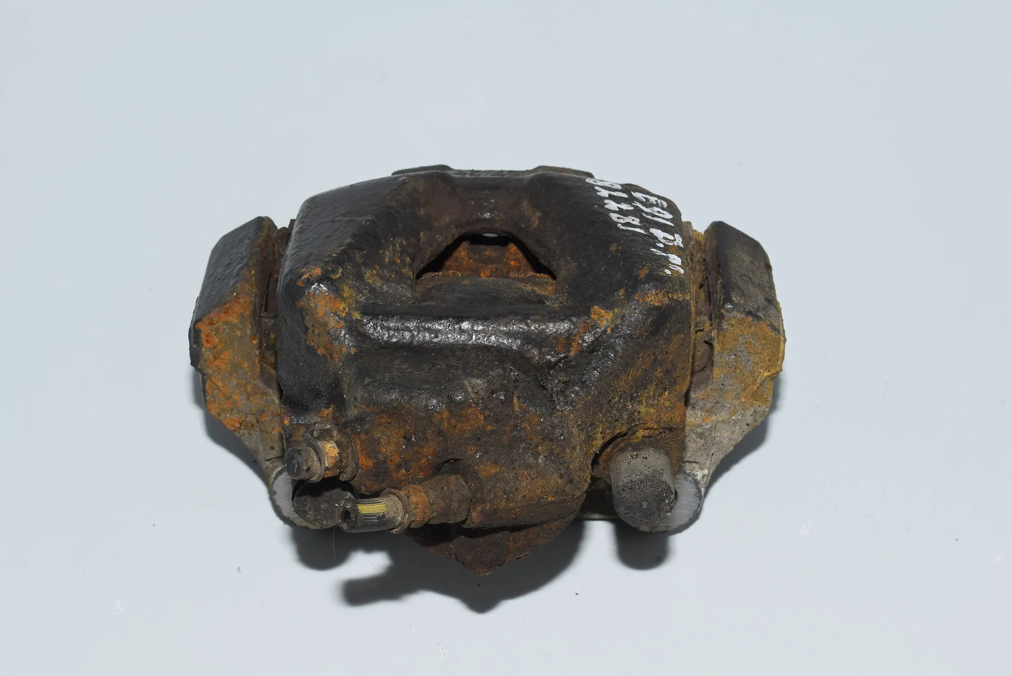Front Right Brake Caliper – OEM NA · BMW 3 Touring (E91) 320 d 2009 – 3