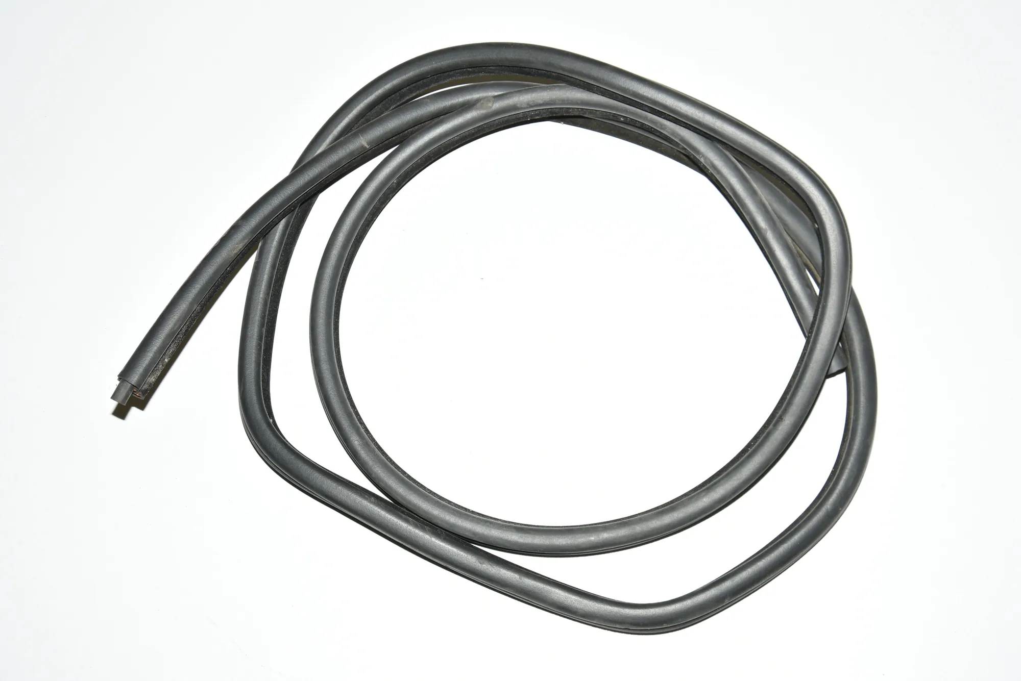 Rear Left Door Seal Rubber – OEM 7119966 · BMW 3 Touring (E91) 320 d 2009 – 3
