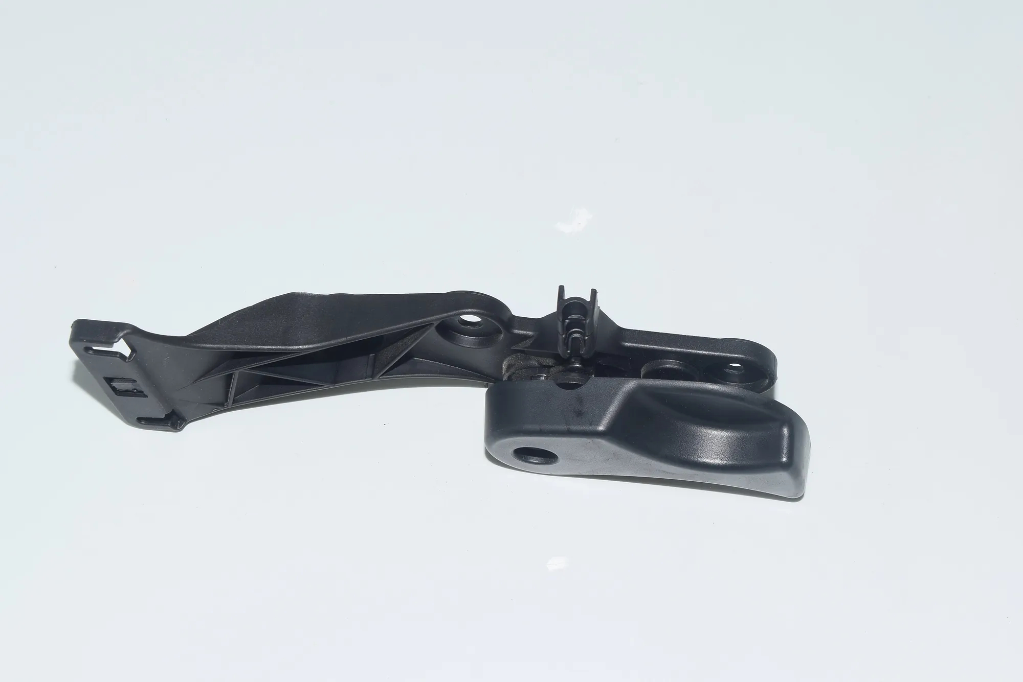 Bonnet Lock Cable – OEM 7326365 · BMW 3 Touring (F31) 320 d xDrive 2015 – 4