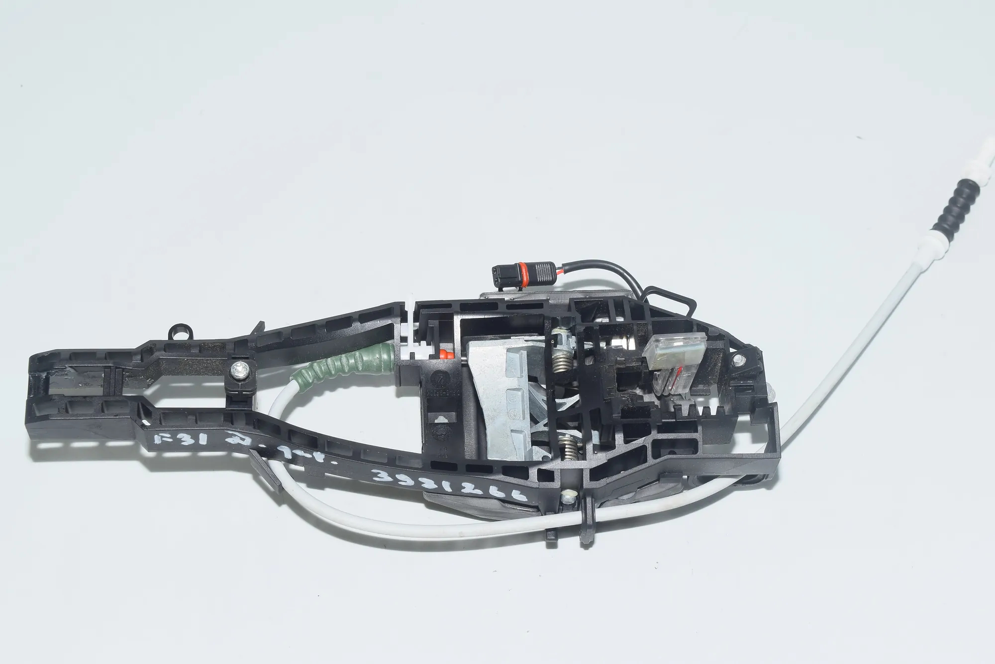 Rear Right Door Interior Handle Frame – OEM 7259836 · BMW 3 Touring (F31) 320 d xDrive 2015 – 2