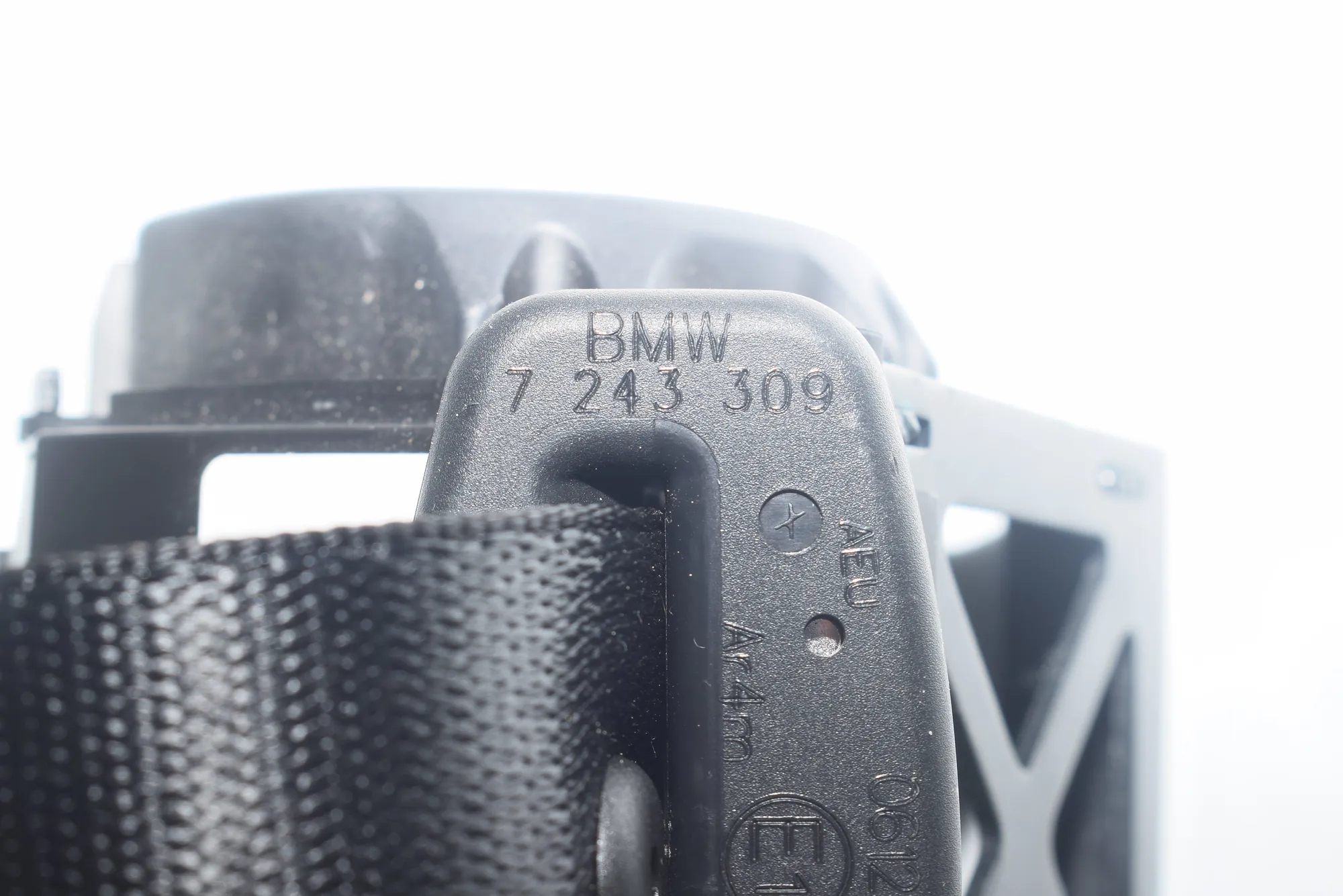 Rear Right Seatbelt – OEM 7243309 · BMW 3 Touring (F31) 320 d xDrive 2015 – 5