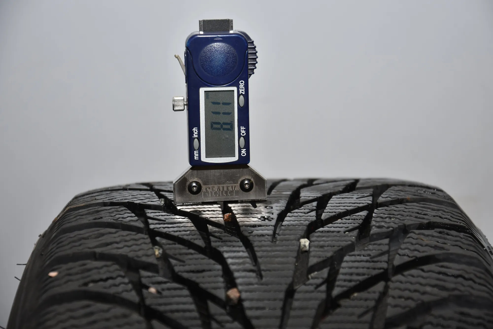 Tire · BMW 3 Touring (F31) 320 d xDrive 2015 – 4