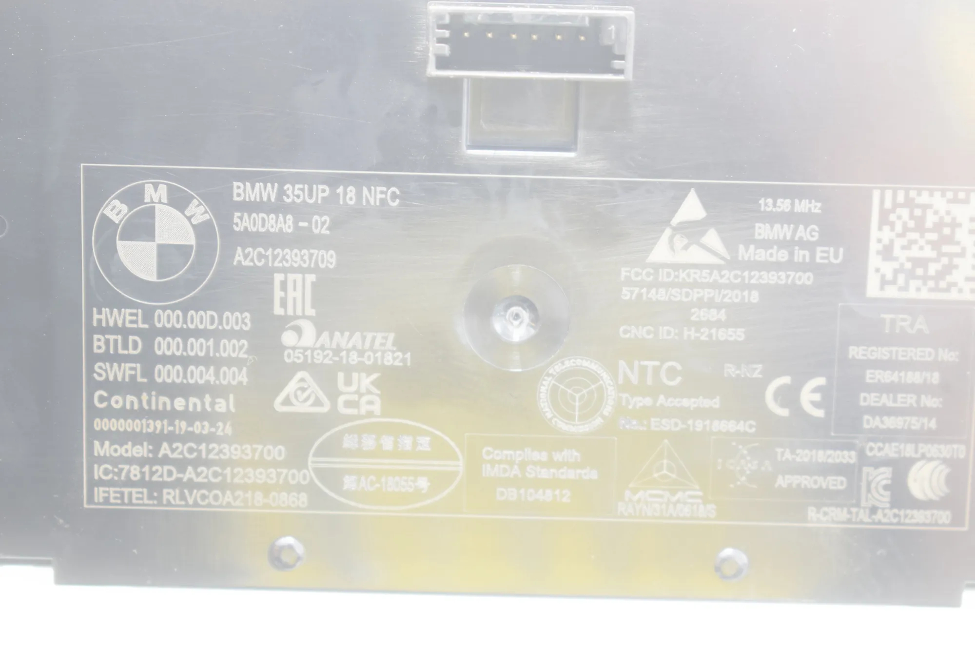 Wireless Charging Station – OEM 5A0D8A8 · BMW 3 Touring (G21) (2019 - -) 320 d 2024 – 6