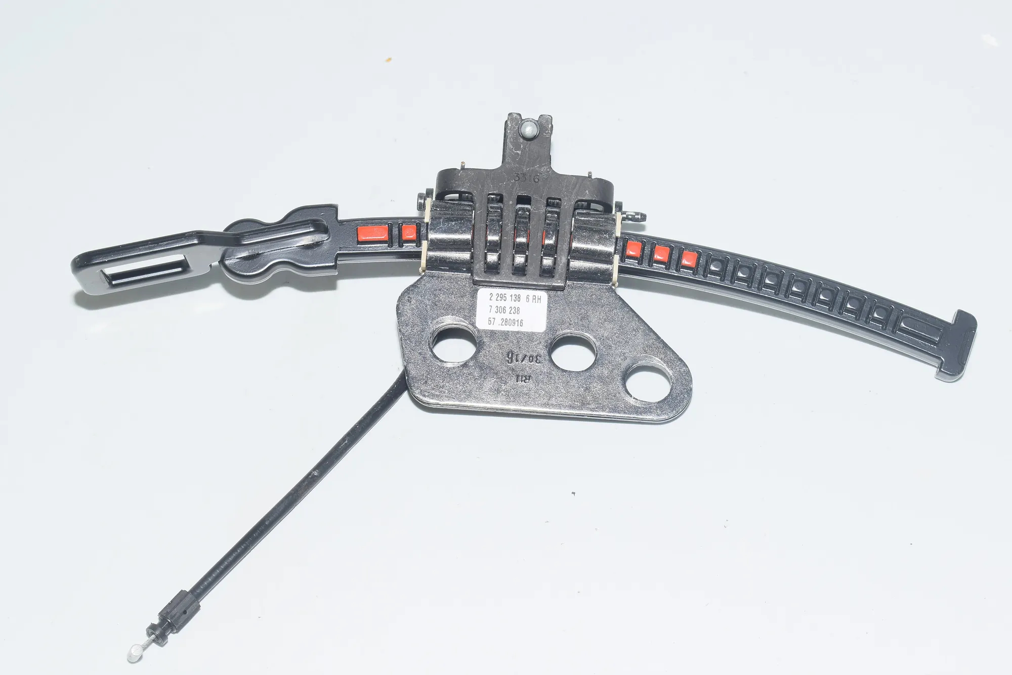 Other Body Parts – OEM 7306238 · BMW 3 Gran Turismo (F34) 320 d xDrive 2016
