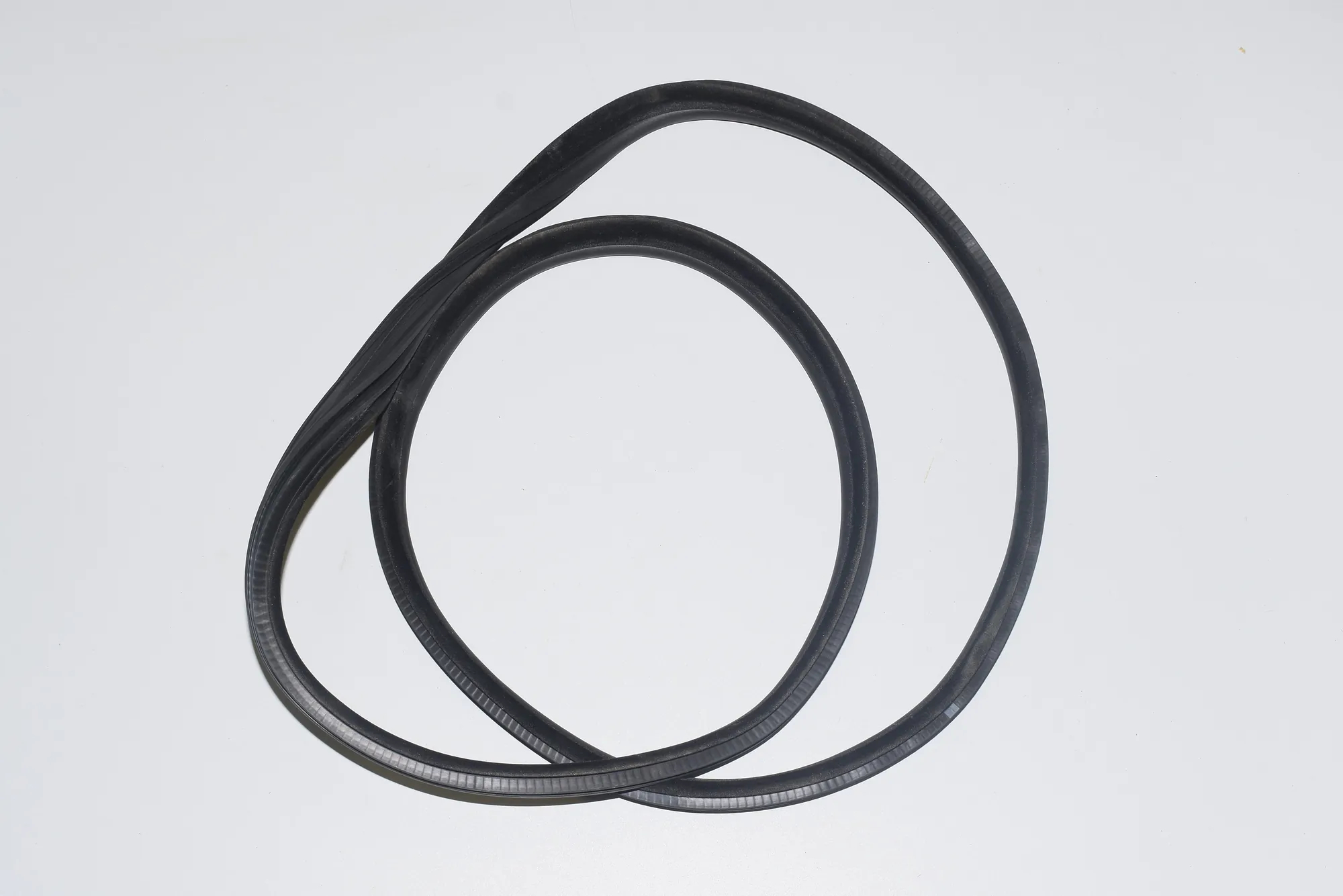 Rear Left Door Seal Rubber – OEM 7381989 · BMW 3 Gran Turismo (F34) 320 d xDrive 2016 – 3