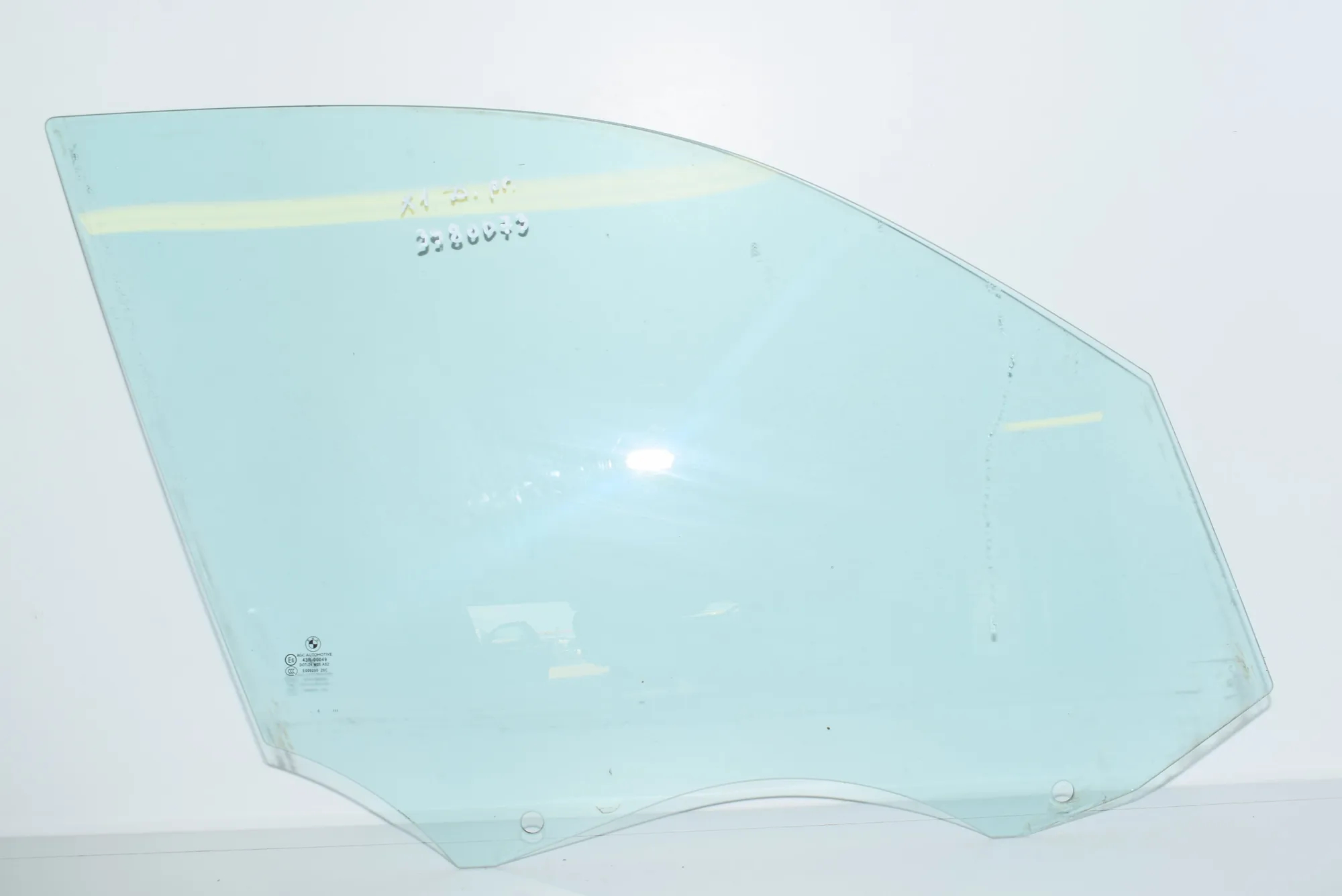 Front Right Door Window – OEM NA · BMW X1 (E84) xDrive 20 d 2010 – 2