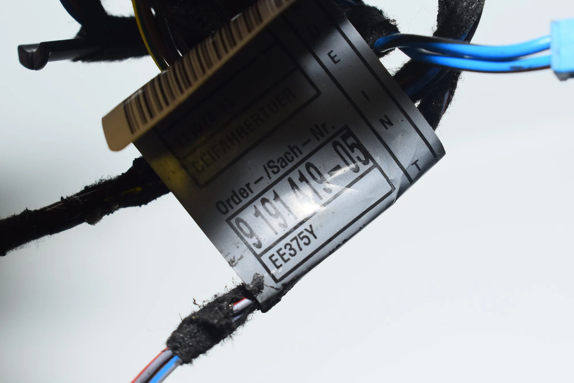 Front Right Door Wiring – OEM 9191419 · BMW X1 (E84) xDrive 20 d 2010 – 5