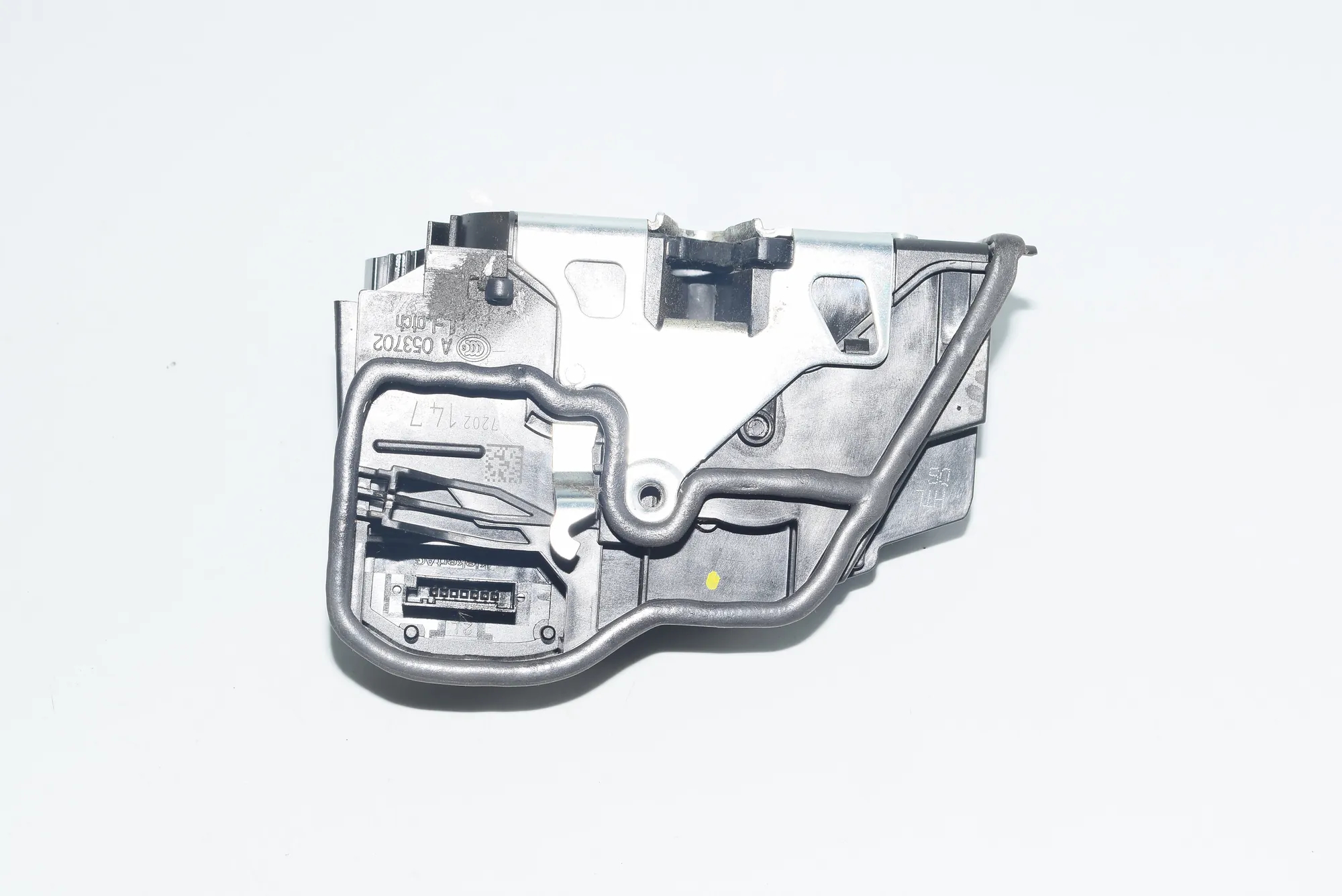 Rear Left Door Lock – OEM 7202147 · BMW X1 (E84) xDrive 20 d 2010 – 3