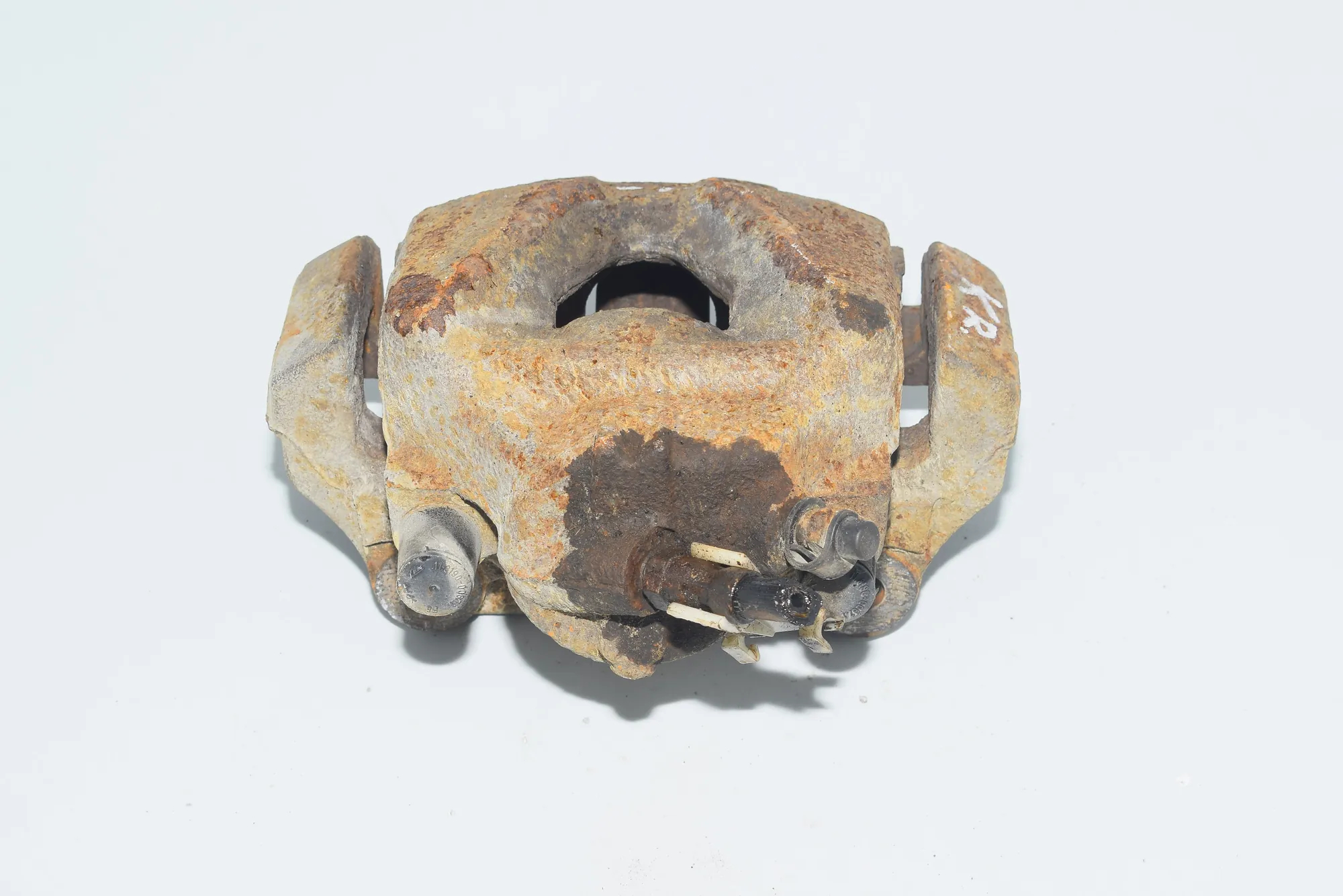 Front Left Brake Caliper – OEM NA · BMW X1 (E84) xDrive 20 d 2010 – 2
