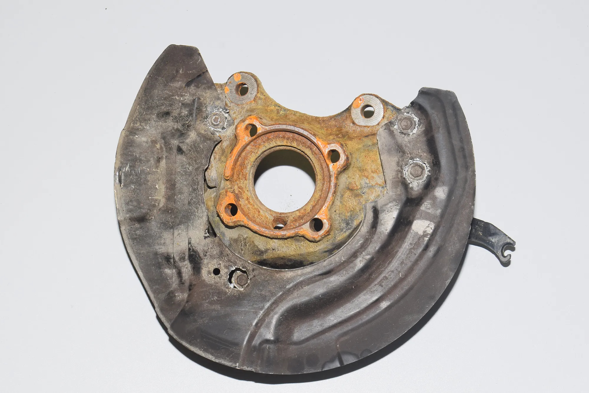 Front Right Wheel Hub – OEM 6788700 · BMW X1 (E84) xDrive 20 d 2010