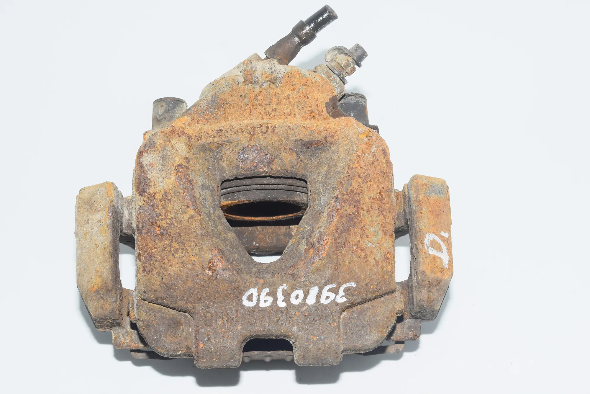 Front Right Brake Caliper – OEM NA · BMW X1 (E84) xDrive 20 d 2010