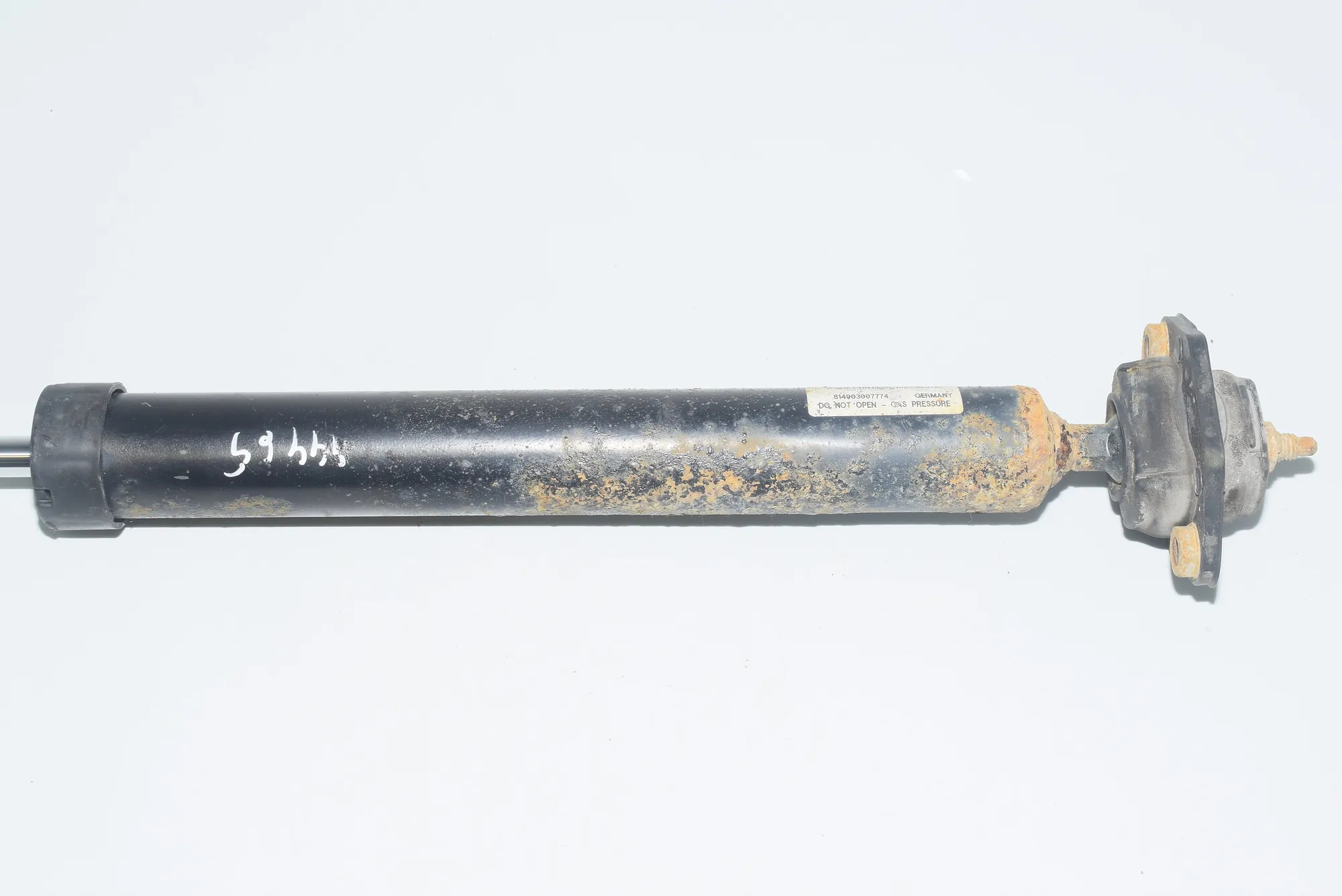 Rear Left Shock Absorber – OEM 6793714 · BMW X1 (E84) xDrive 20 d 2010 – 2