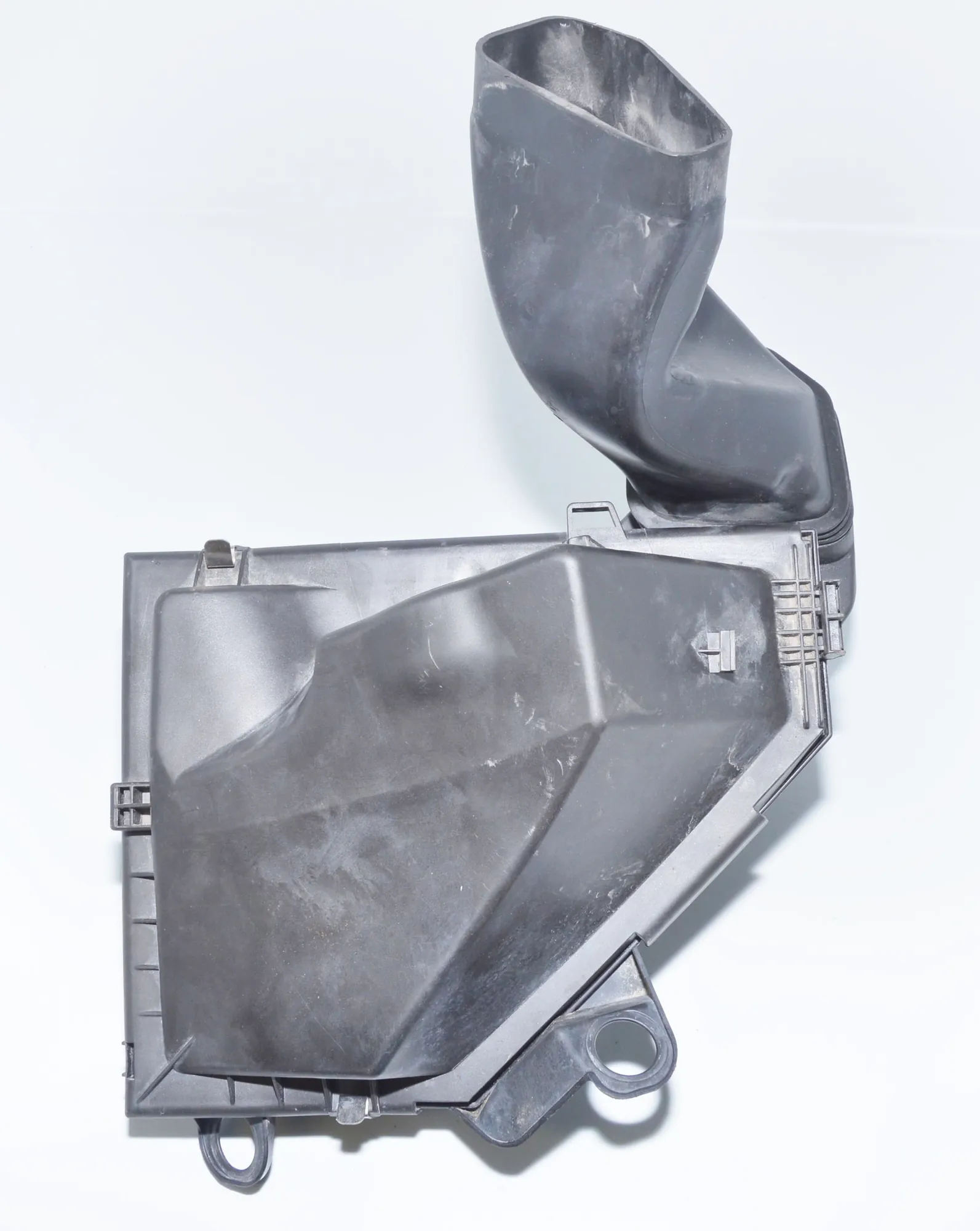 Air Filter Box – OEM 7797460 · BMW 1 (E87) 118 d 2007 – 3