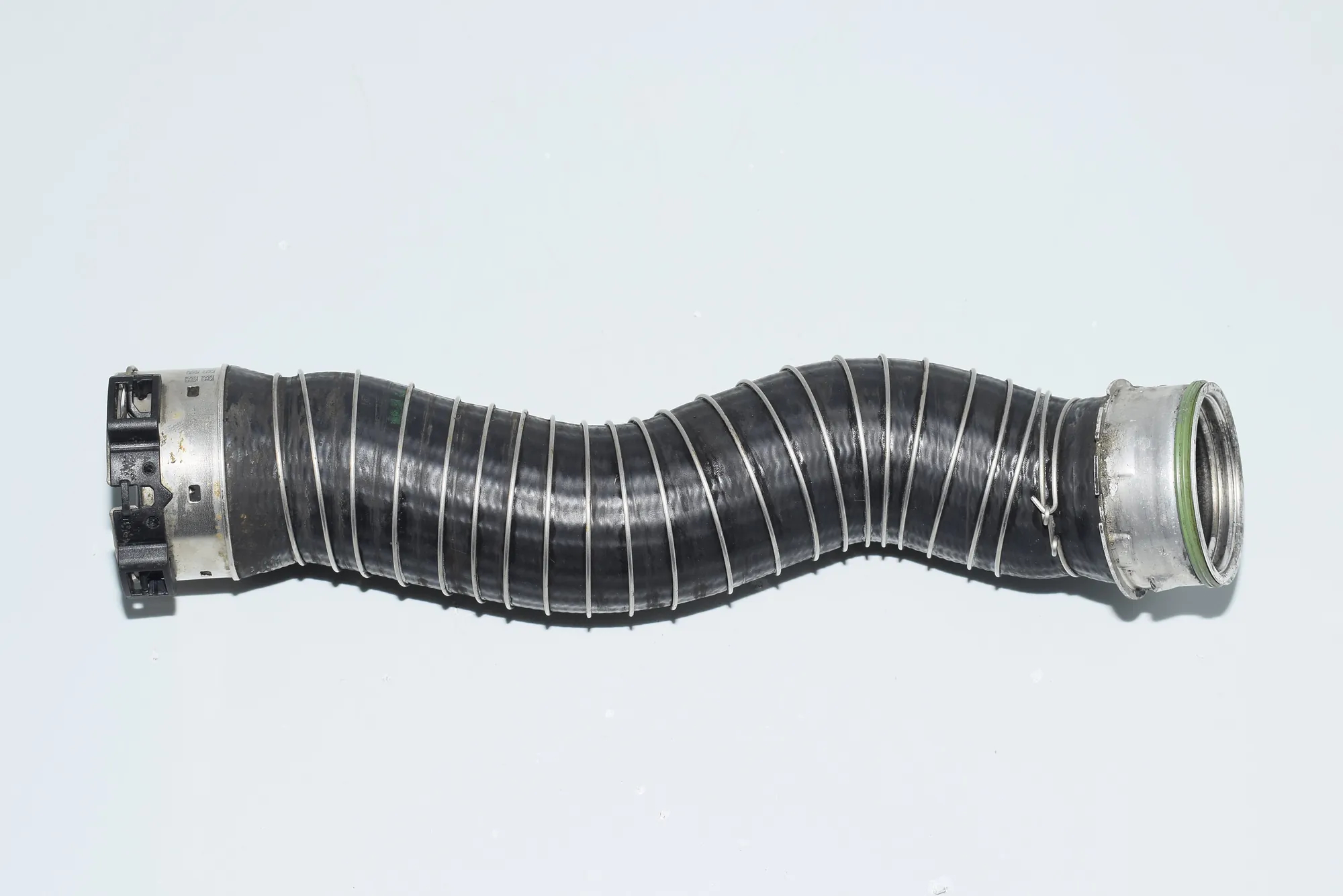 Right Side Intercooler Hose – OEM NA · BMW 3 Touring (E91) 318 d 2010 – 3