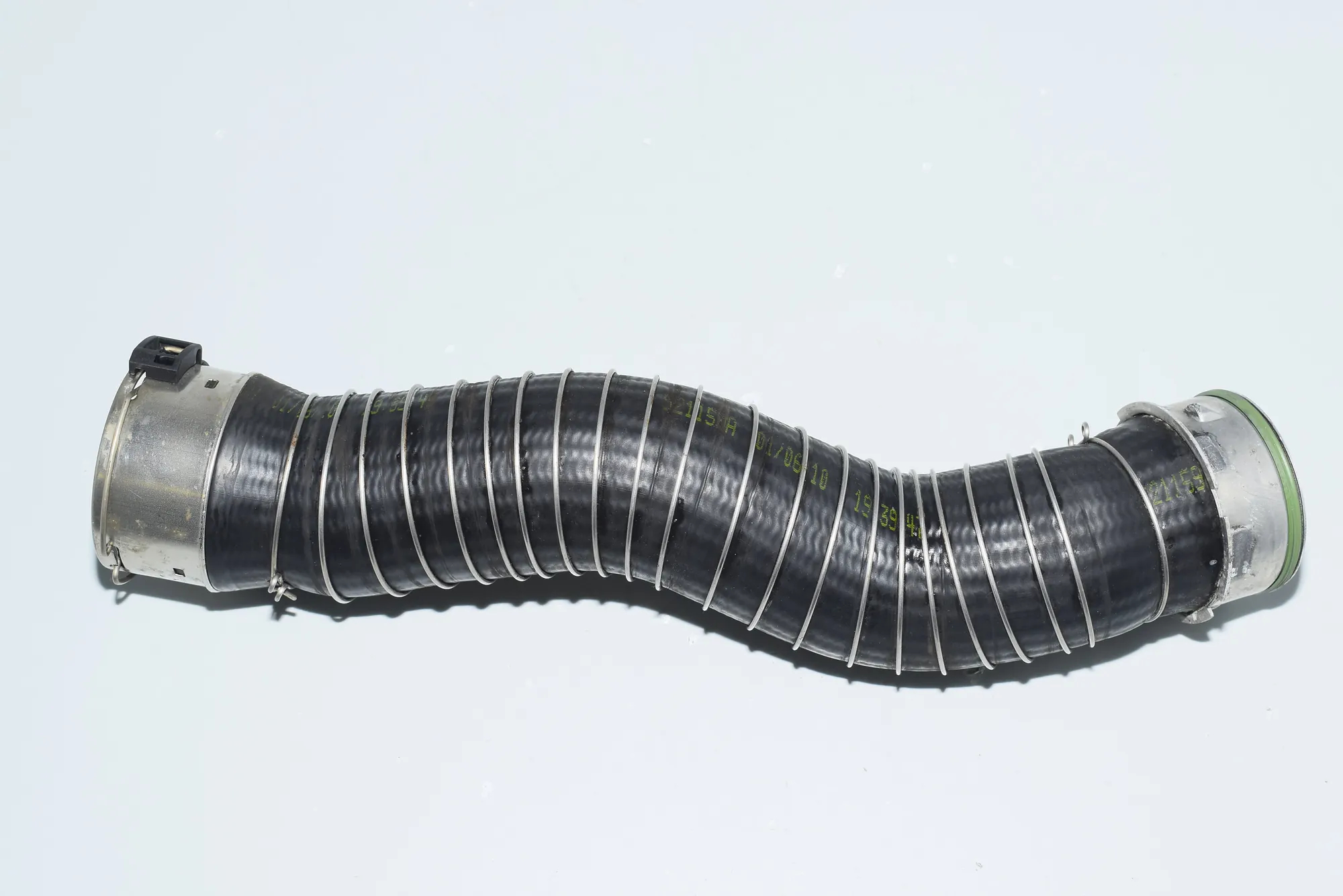 Right Side Intercooler Hose – OEM NA · BMW 3 Touring (E91) 318 d 2010 – 2