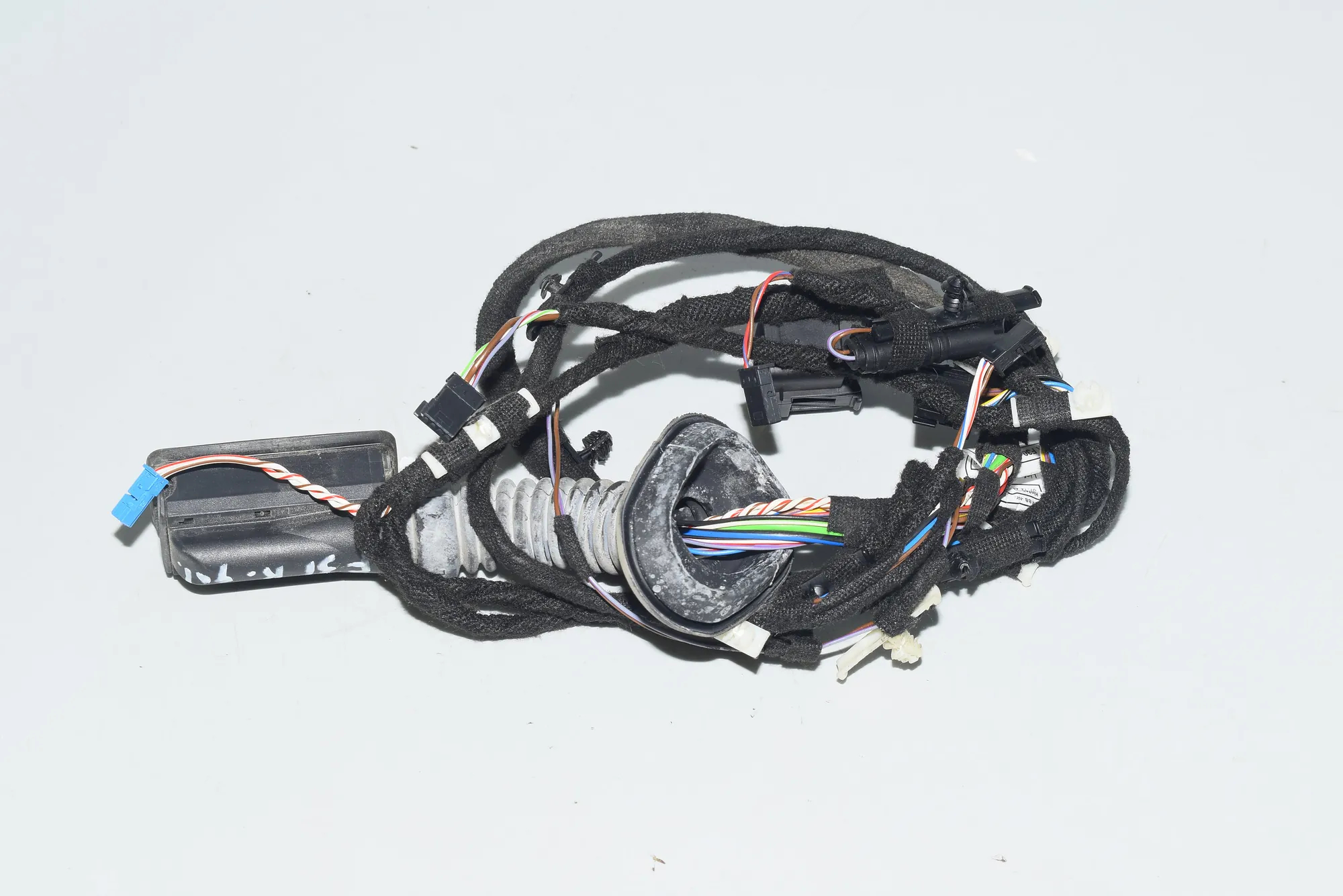 Rear Left Door Wiring – OEM 9286250 · BMW 3 Touring (F31) 320 d 2013