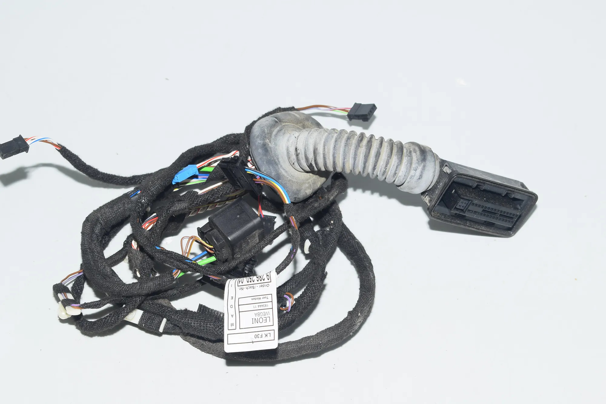 Rear Right Door Wiring – OEM 9286250 · BMW 3 Touring (F31) 320 d 2013 – 4