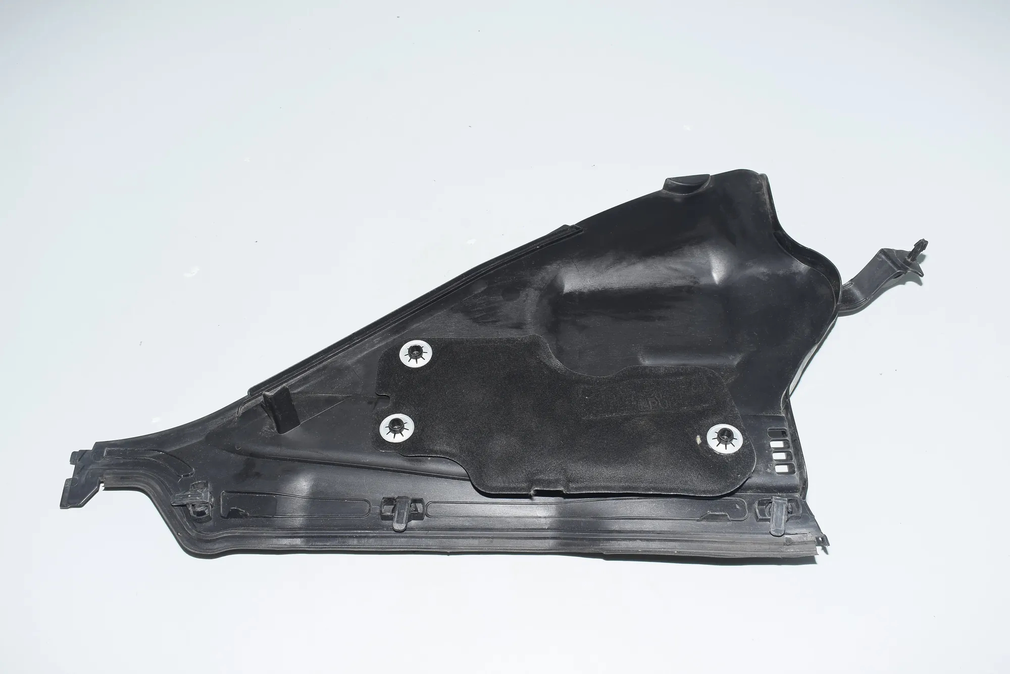 Other Trim Parts – OEM 7258179 · BMW 3 Touring (F31) 320 d 2013 – 4