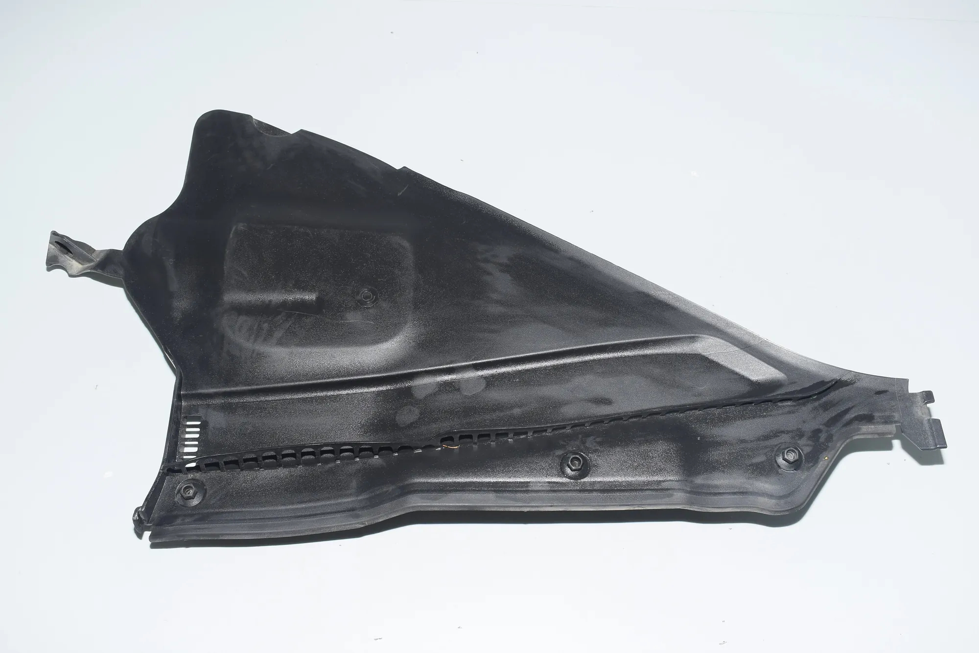 Other Trim Parts – OEM 7258179 · BMW 3 Touring (F31) 320 d 2013