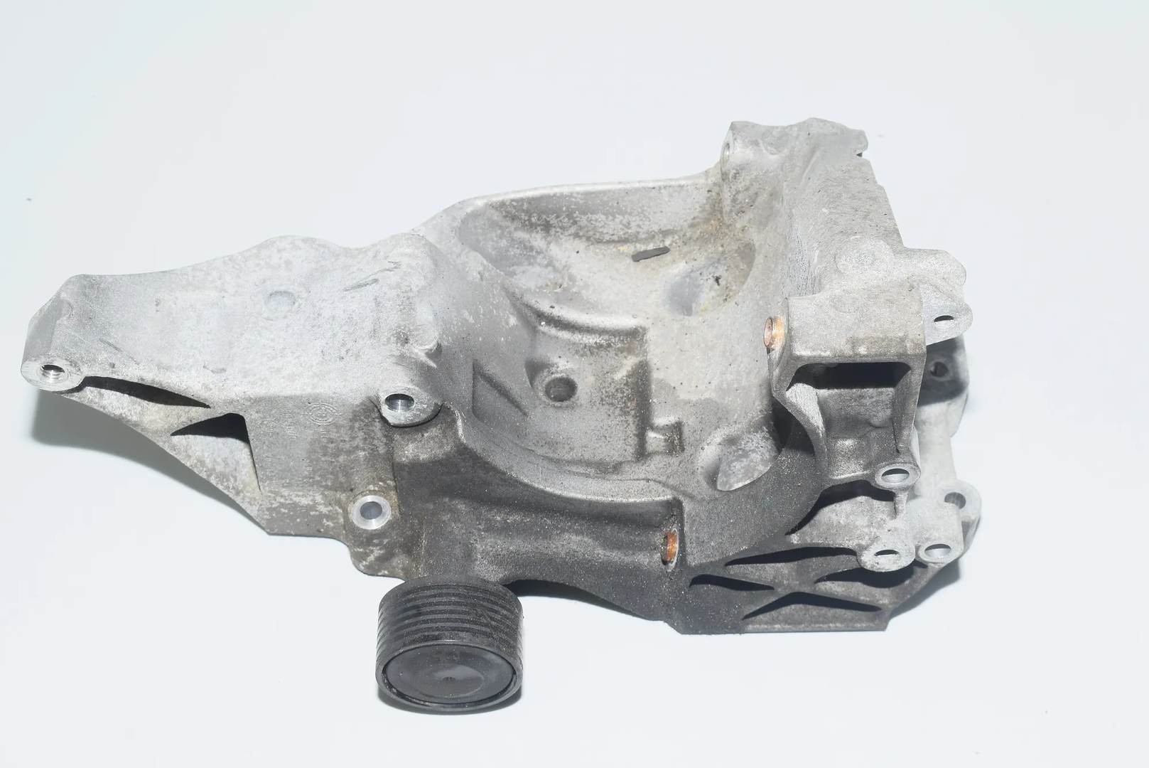 Left Side Engine Bracket – OEM 7802639 · BMW 3 3 Touring (E91) (2004 - 2012) 320 d (2007 - 2010, 2.0 L, 130 kW) 2009 – 4