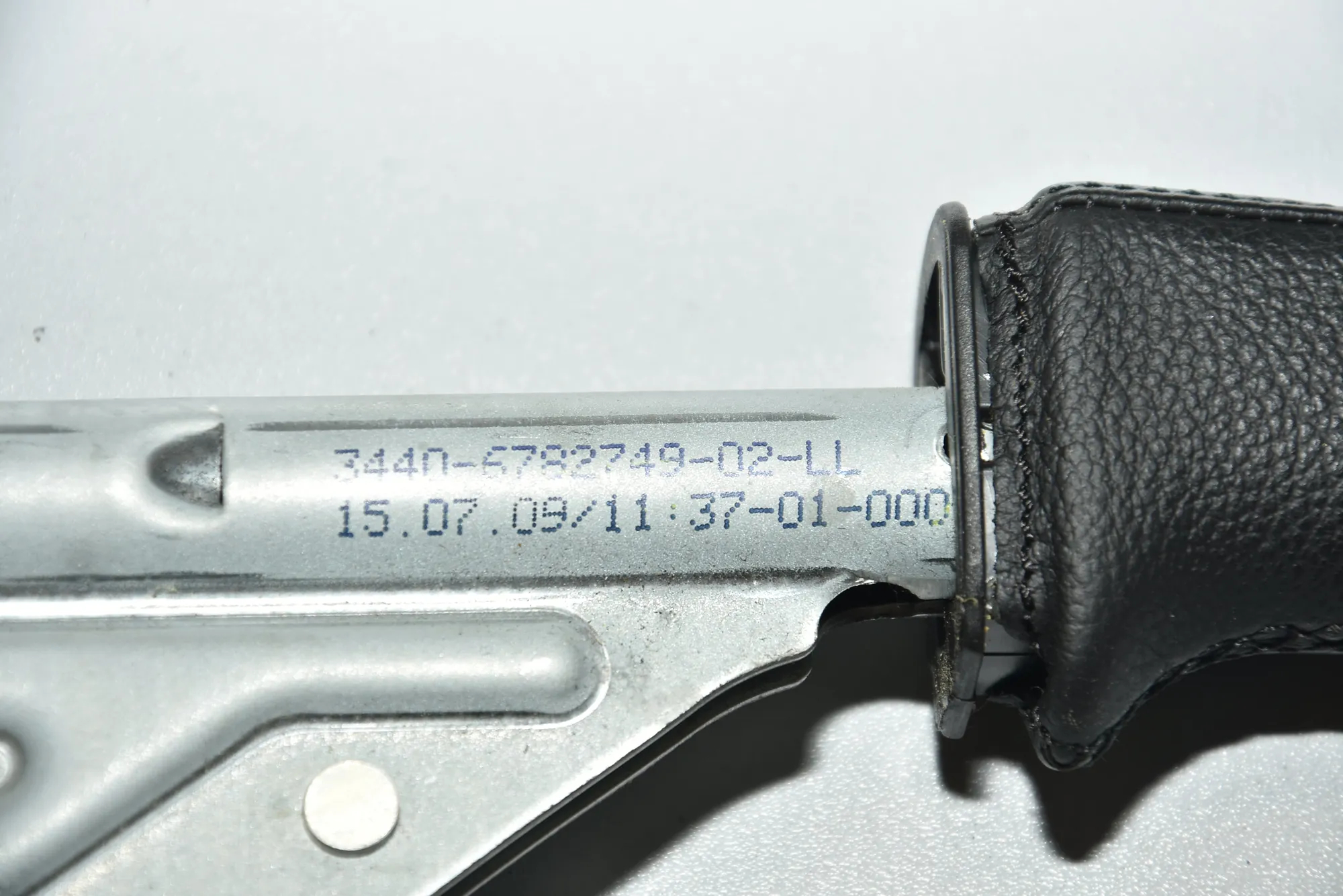 Handbrake Handle – OEM 6782749 · BMW 3 Touring (E91) 320 d 2009 – 3