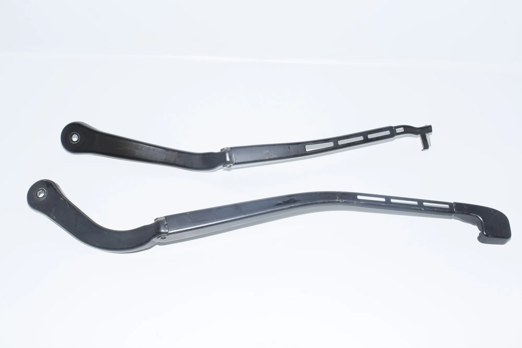 Front Wiper Arms – OEM 7171641 · BMW 3 Touring (E91) 320 d 2009