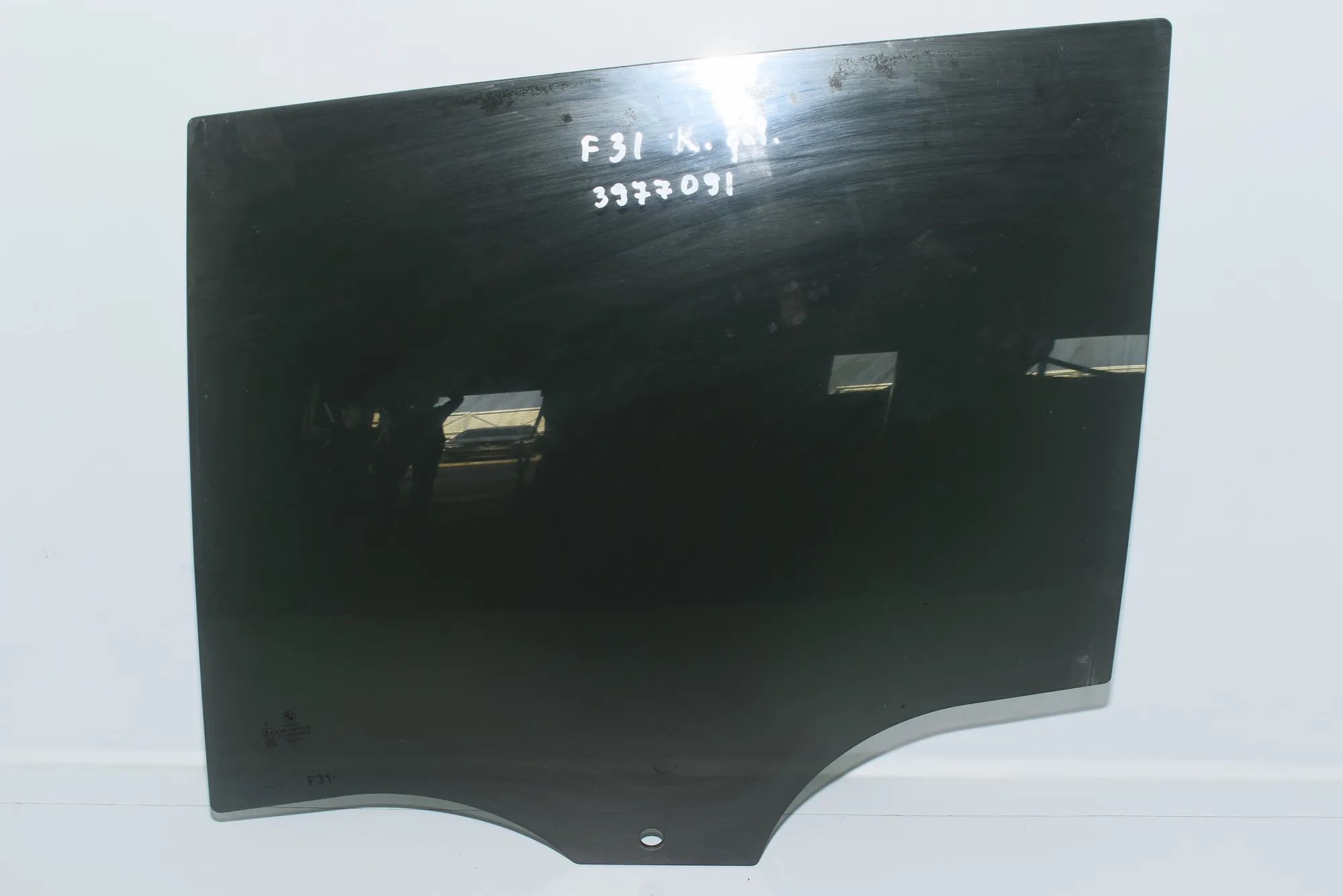 Rear Left Door Window – OEM NA · BMW 3 Touring (F31) 320 d xDrive 2017