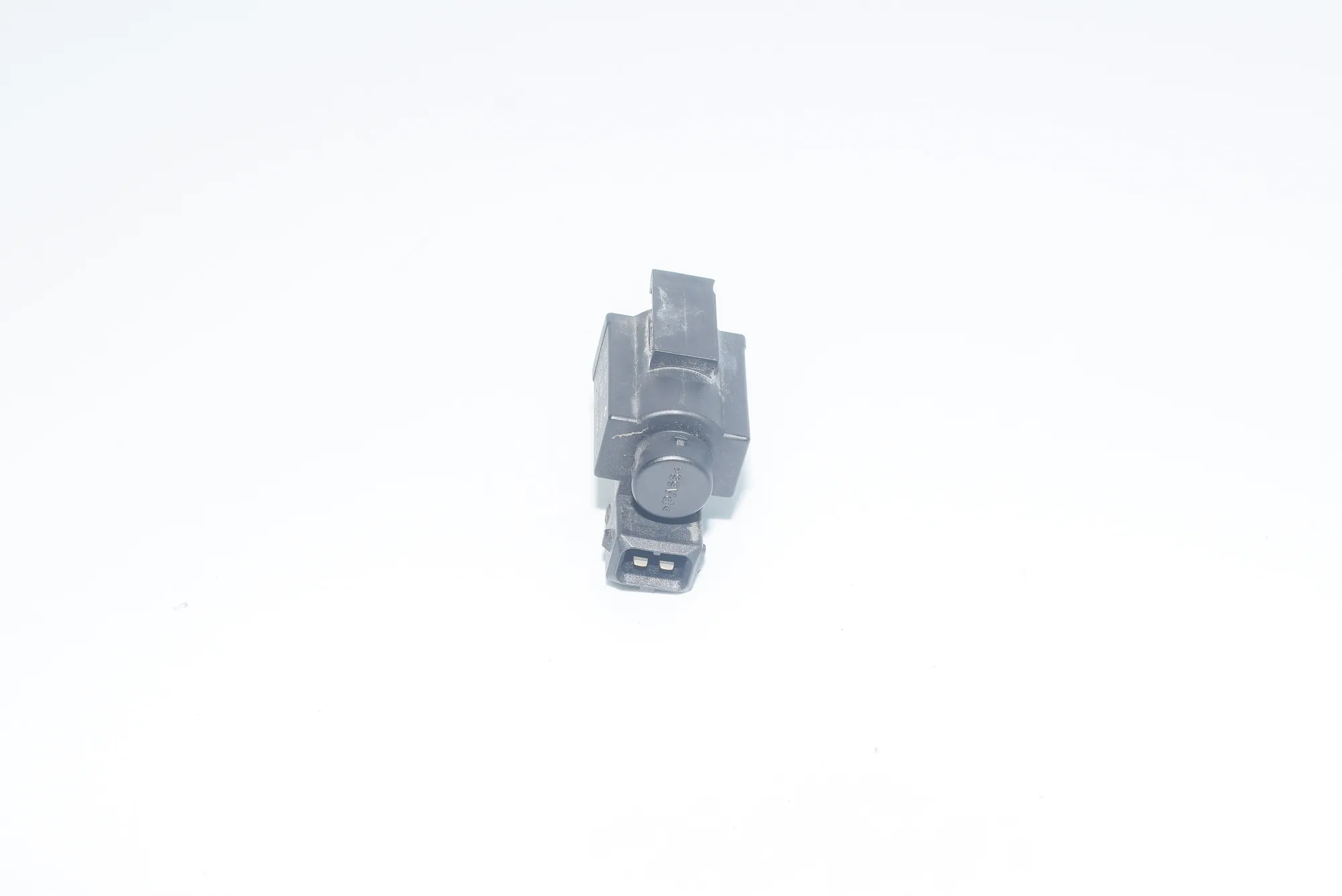 Solenoid Valve – OEM 1742712 · BMW 5 (F10) 520 d 2010 – 3