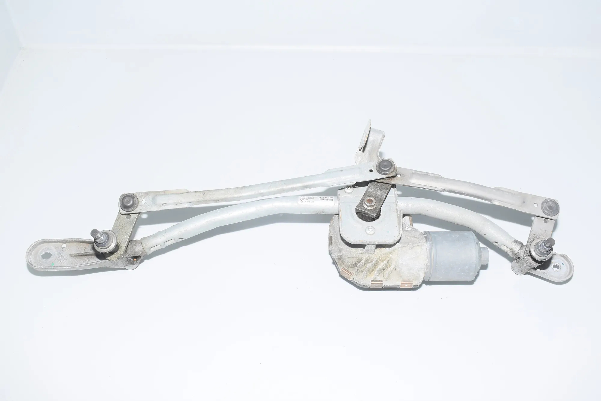 Front Windshield Wiper Mechanism – OEM 1397220539 · BMW 5 (F10) 520 d 2010 – 3